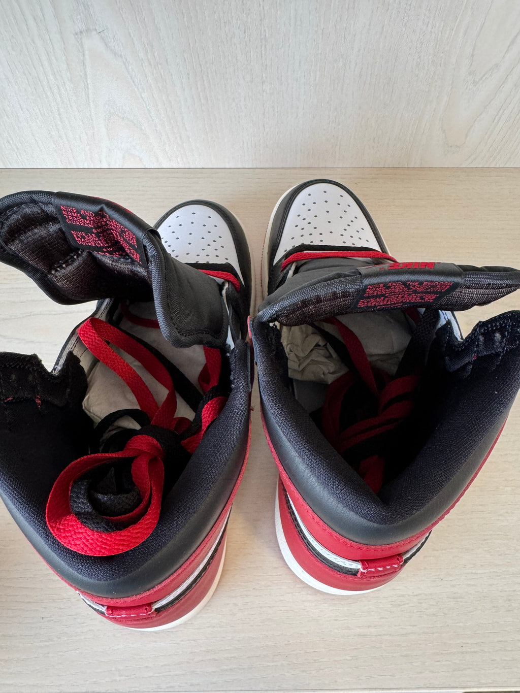 Nike Air Jordan 1 High OG Black Toe Reimagined EU 40 / US 7 Like New