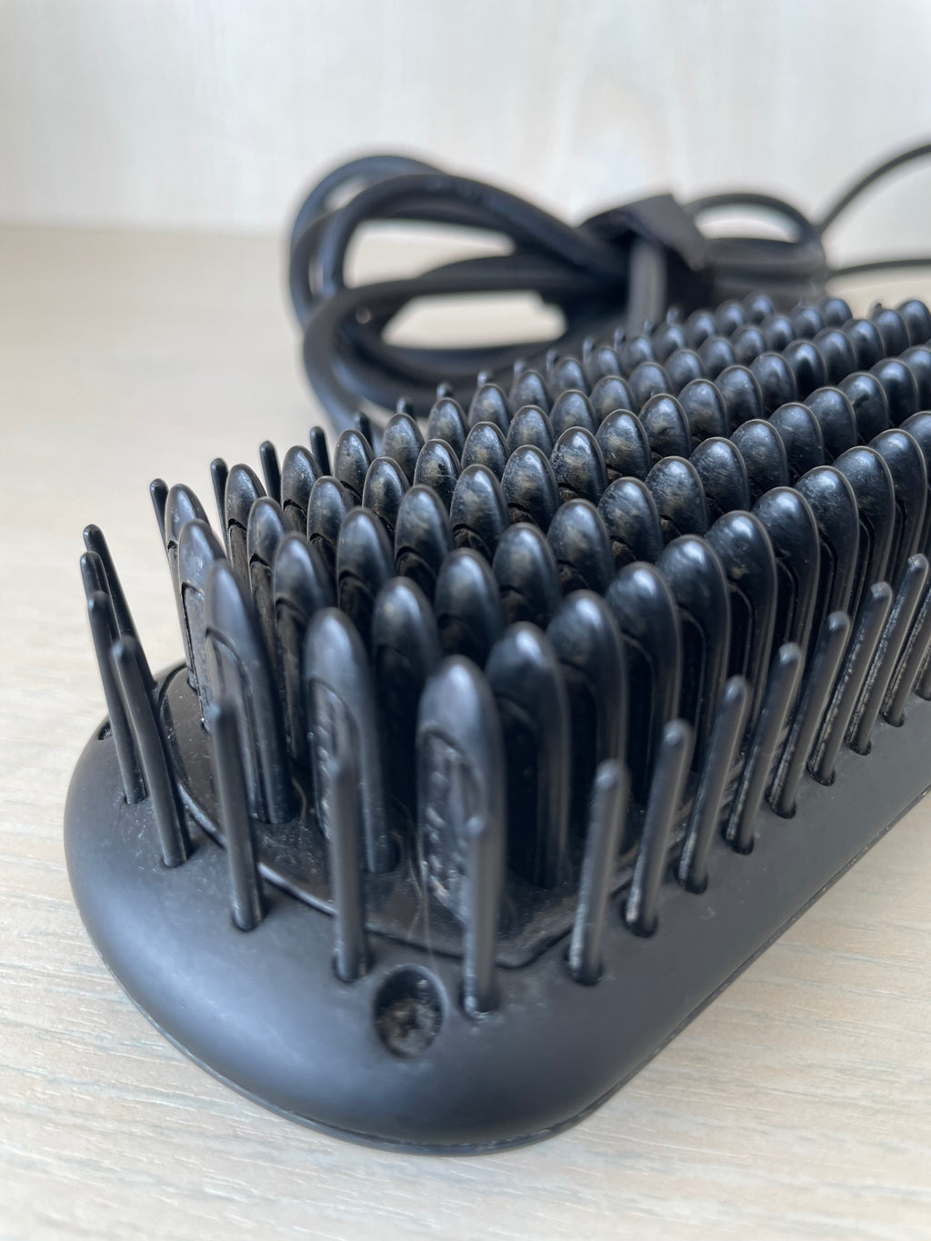 BearMoo Hair Straightening Brush Black Standard 220-240V Very Good