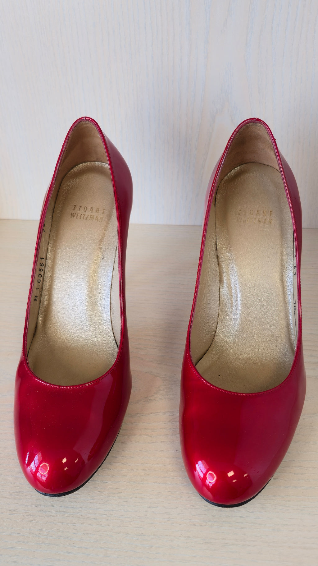 Stuart Weitzman Madison Pumps, Red Patent Leather, EU 38, Good Condition