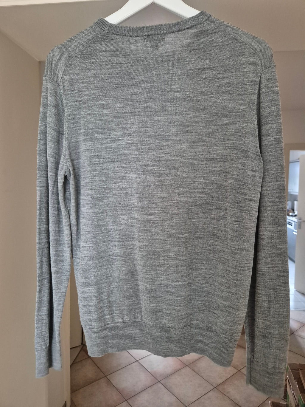 Uniqlo Extra Fine Merino Wool Crew-Neck Sweater Men’s S Gray, Normal Use