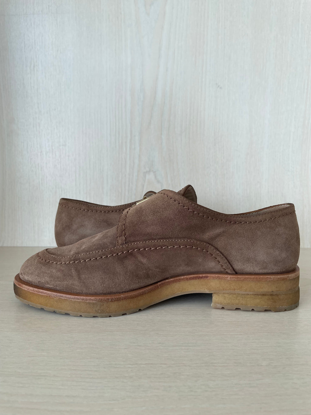 Latouche Classic Loafer Wildleder Beige Schnalle EU 37 Sehr Gut