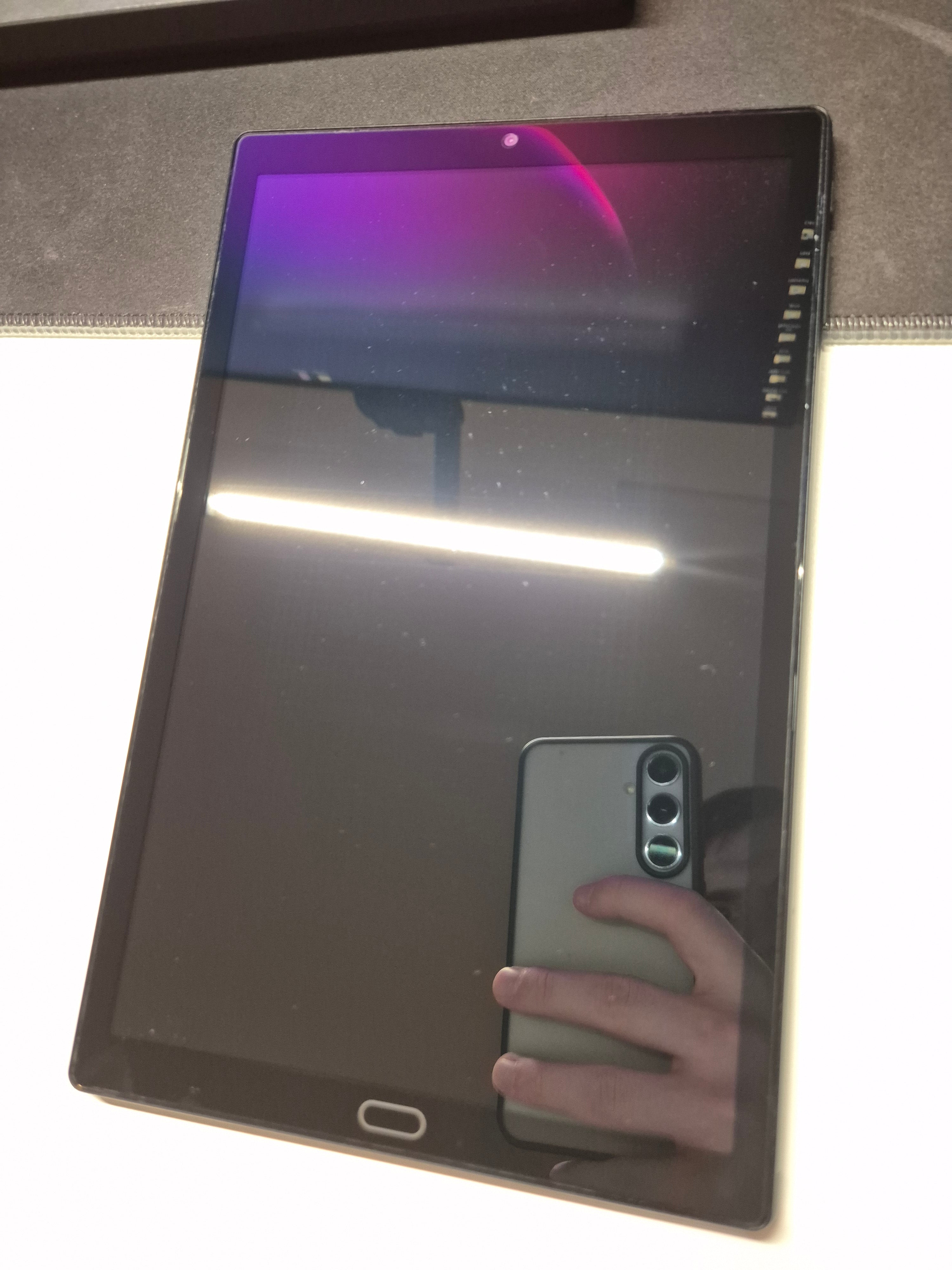 Feonal K116B Android Tablet | 10.1″ | Black | For Parts/Not Working