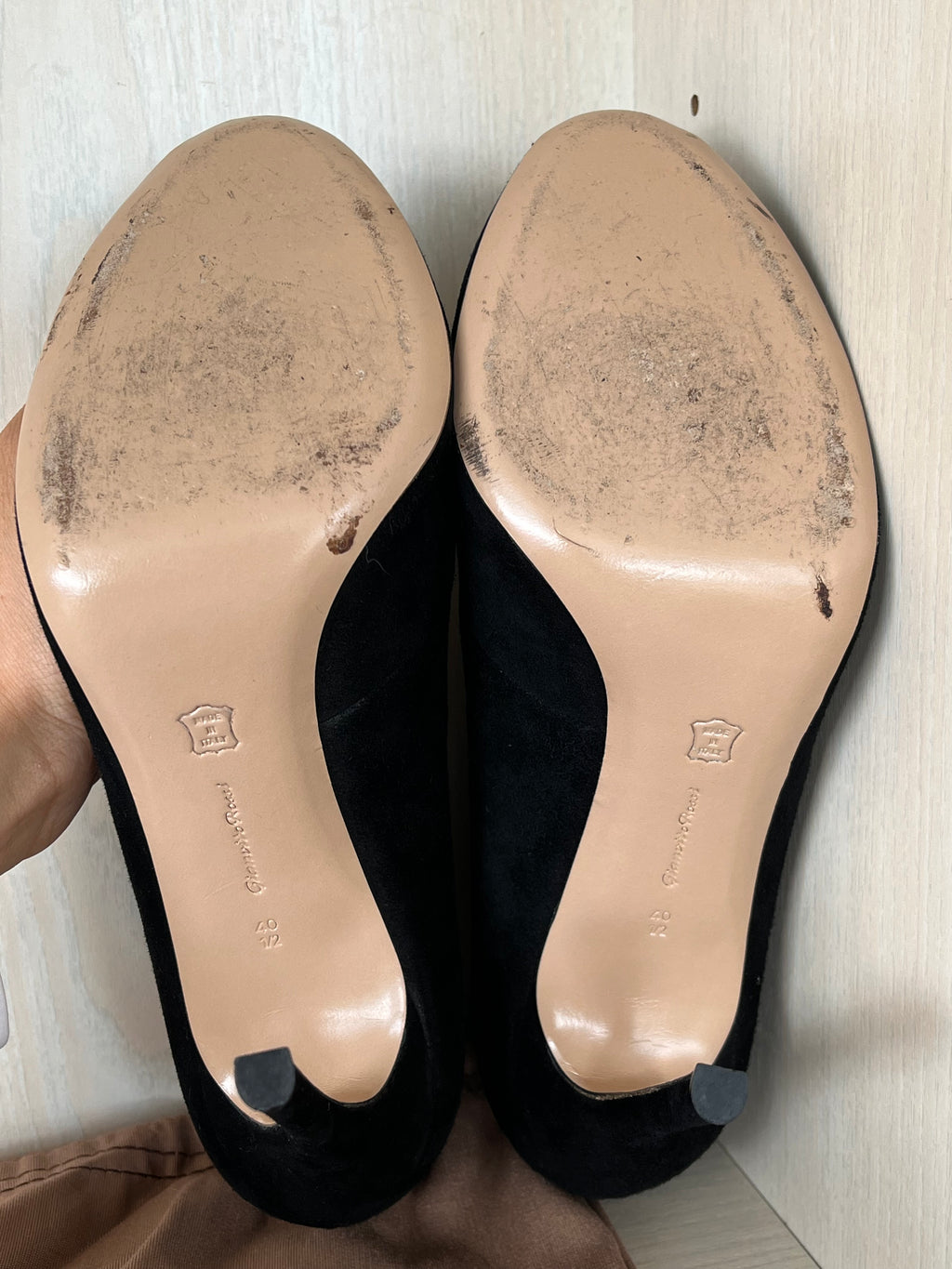 Gianvito Rossi Vamp Stiefeletten Schwarz Veloursleder Gr. 40.5 Sehr Gut