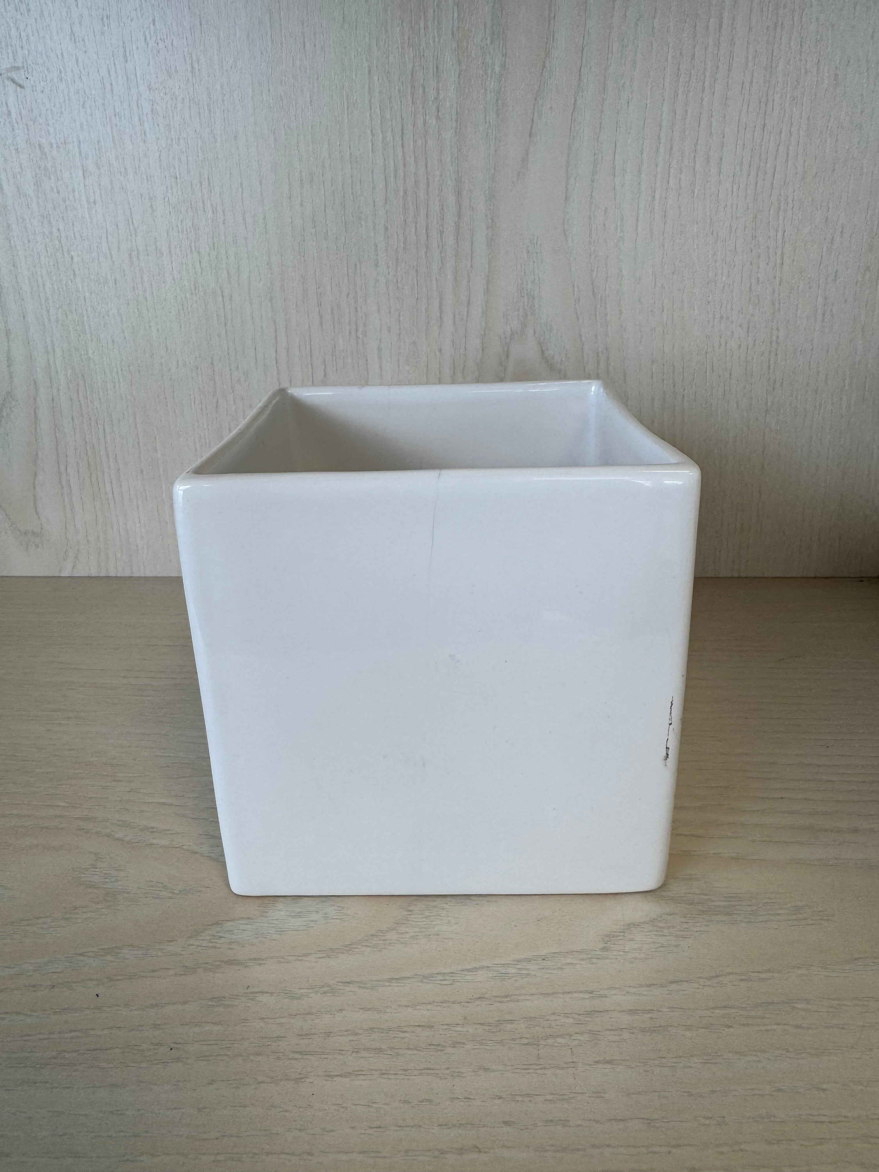 Weißer quadratischer Keramik-Übertopf von ASA Selection, ca. 12 cm, guter Zustand