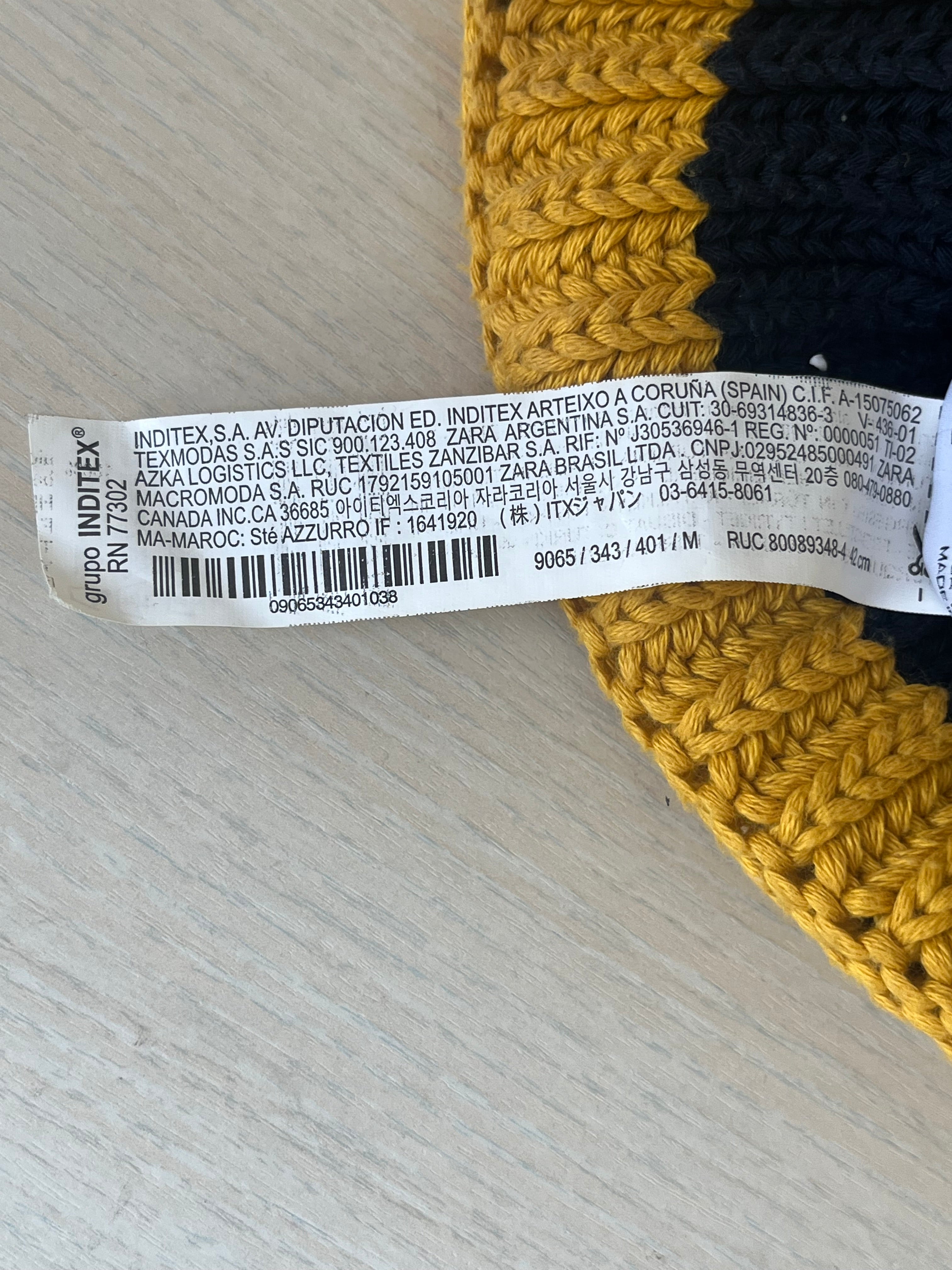 Zara Colour-Block Beanie M Acryl Blau/Gelb Gut