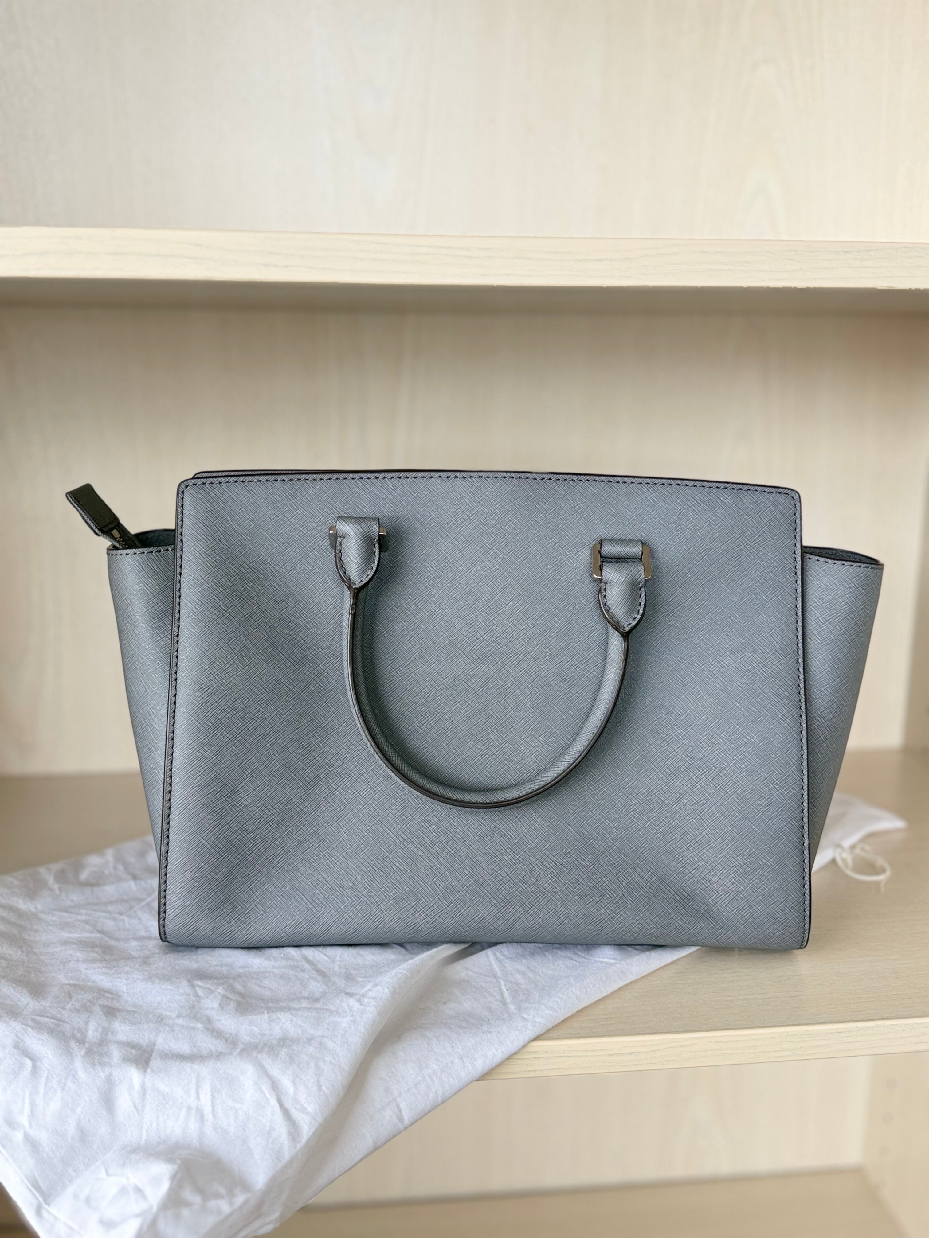 Michael Kors Selma Medium Satchel, Graphite Grey, Very Good Condition, 32cm