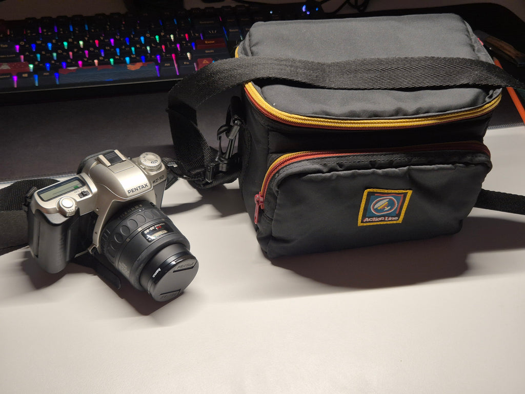 Pentax MZ-50 35mm SLR Silber mit 35-80mm Objektiv, Tasche & Anleitung – VGC