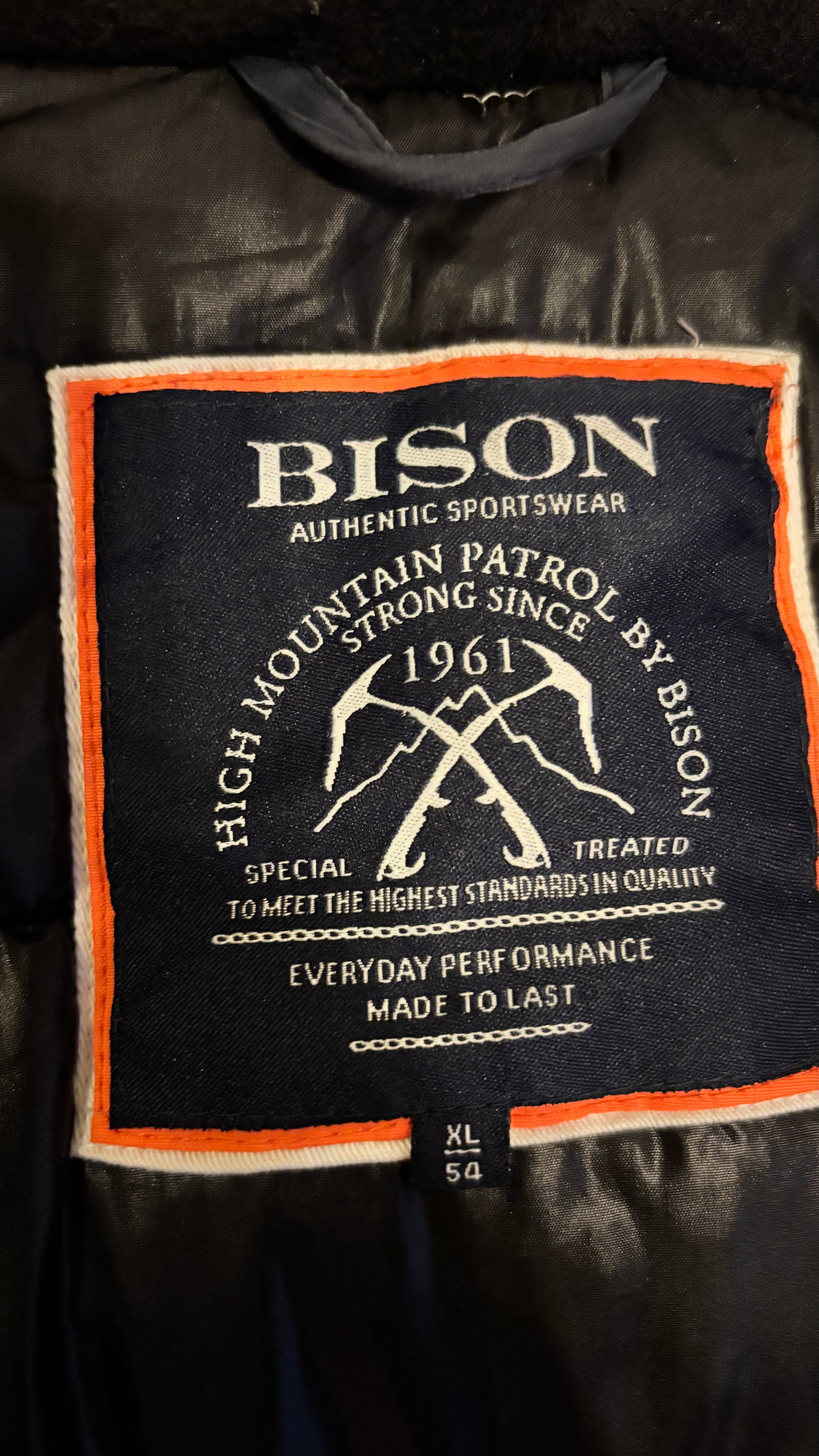 Bison „High Mountain Patrol“ Performance Jacke – XL – Navy/Orange – Sehr gut