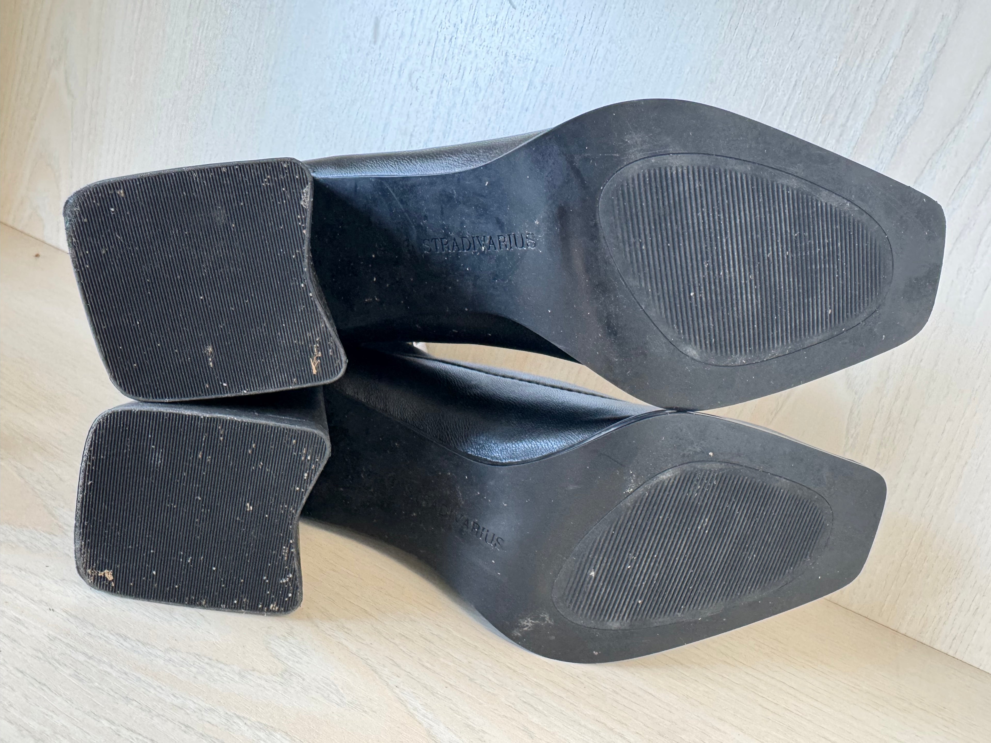 Stradivarius Black Front-Zip Ankle Boots, EU 38, Very Good Condition