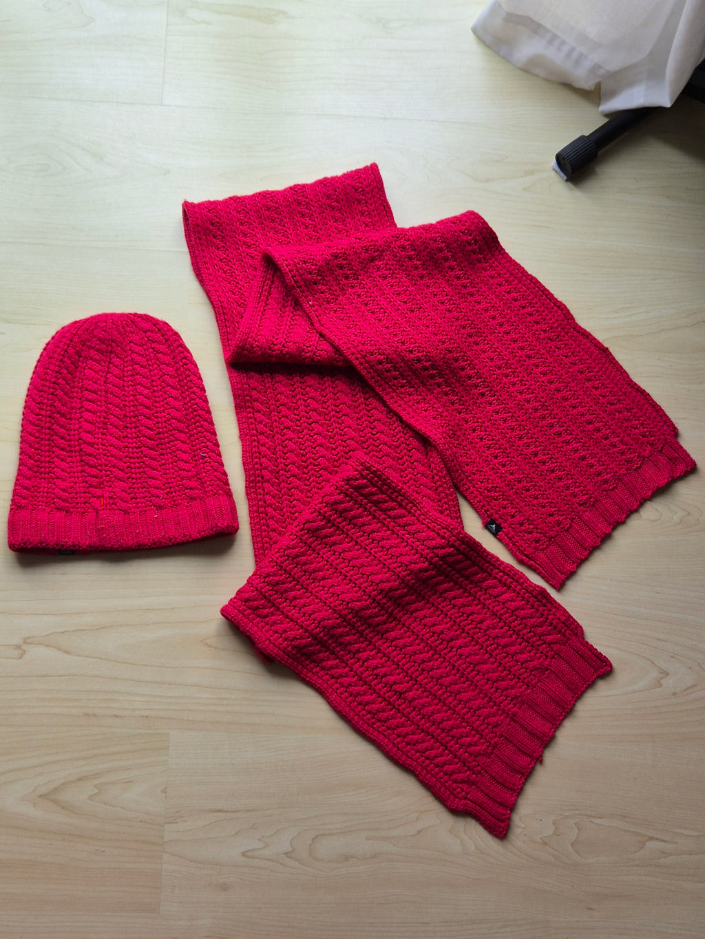 Vaude Strickset – Mütze & Schal, One Size, Pink, sehr guter Zustand