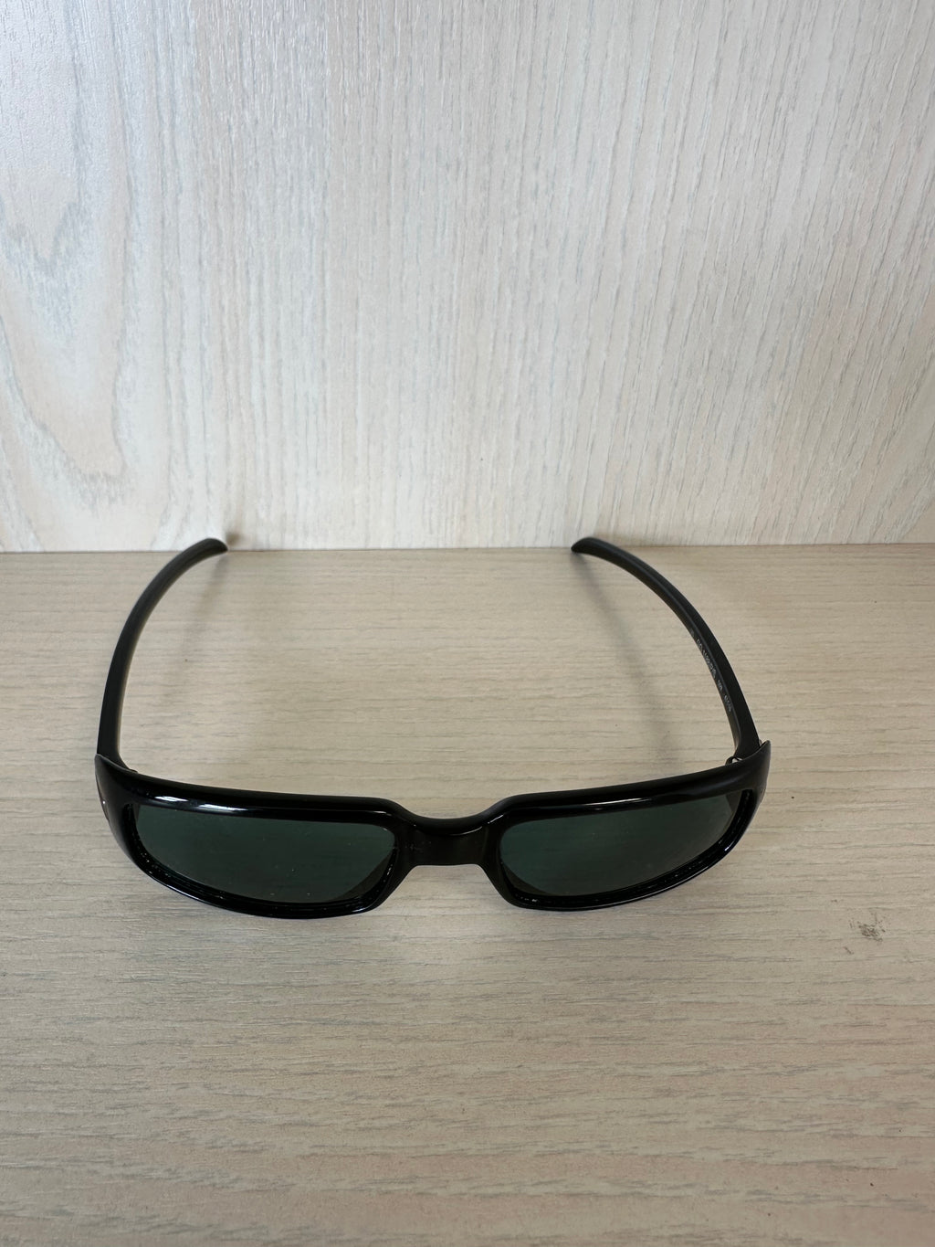 Gucci Sonnenbrille GG1188/S – Schwarz, Silber verspiegelt, guter Zustand