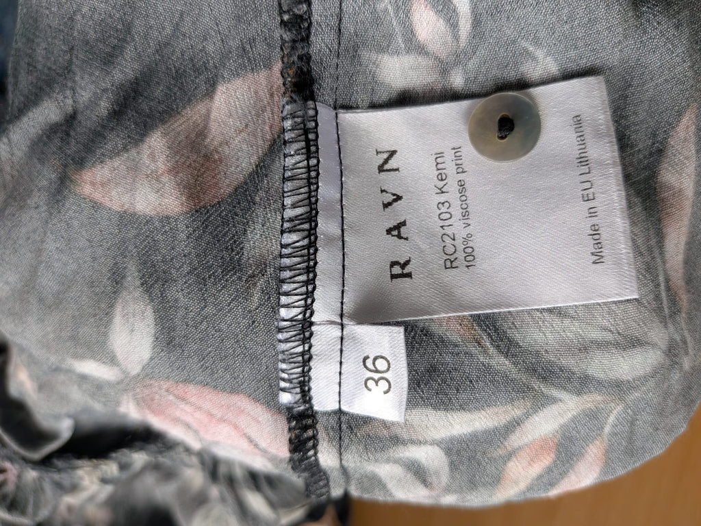 Ravn Copenhagen floral midi dress, size M, black multicolor, good condition