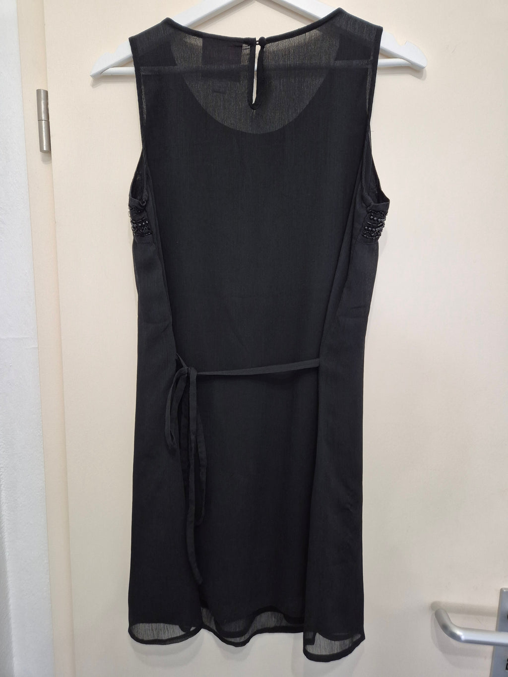 Romeo & Juliet Couture Perlenkleid Chiffon, Gr. M, Schwarz, Sehr gut, 85 cm