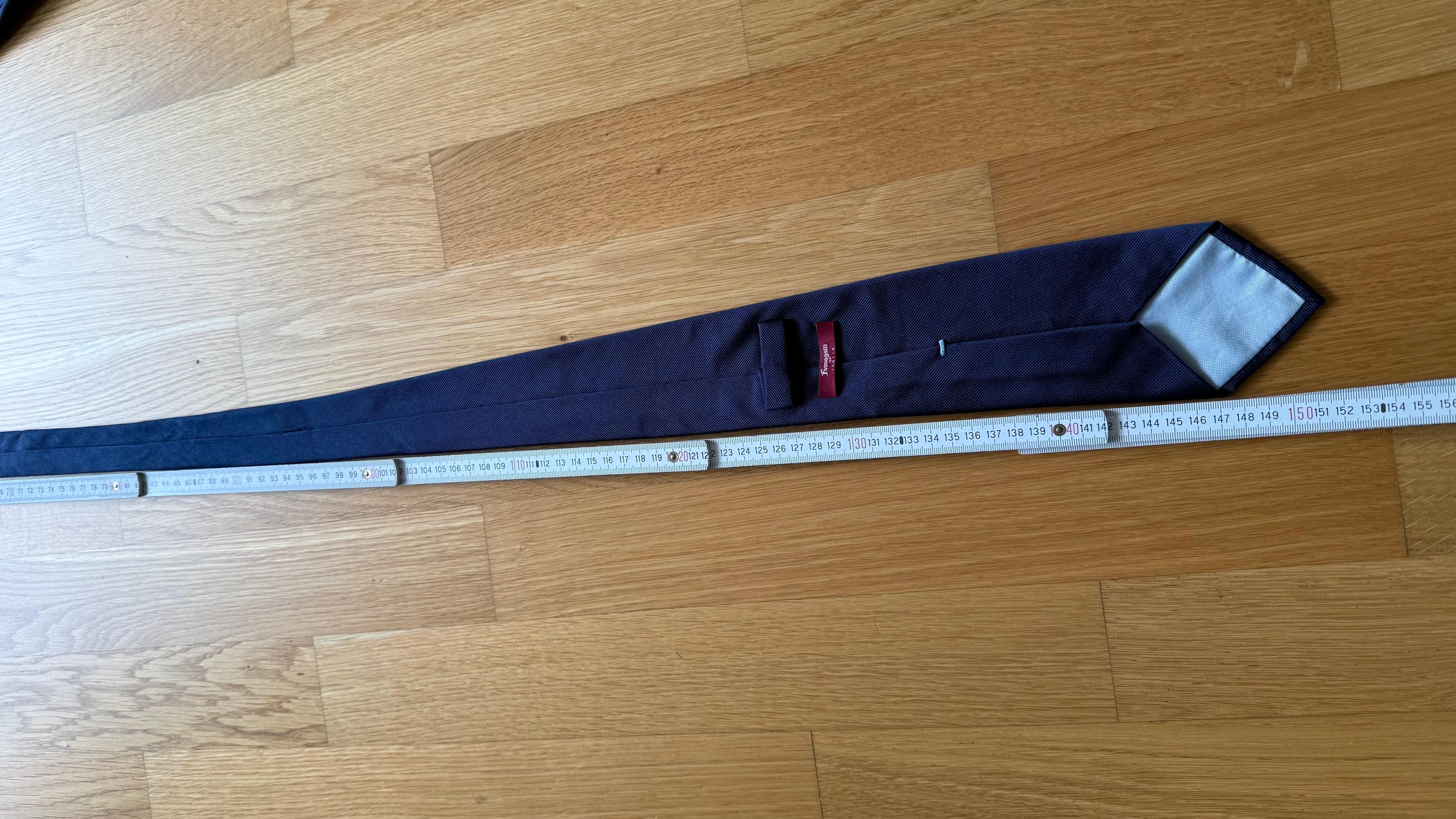 Fumagalli x EGO Limited Edition Seidenkrawatte | Navy | 100% Seide | Wie Neu