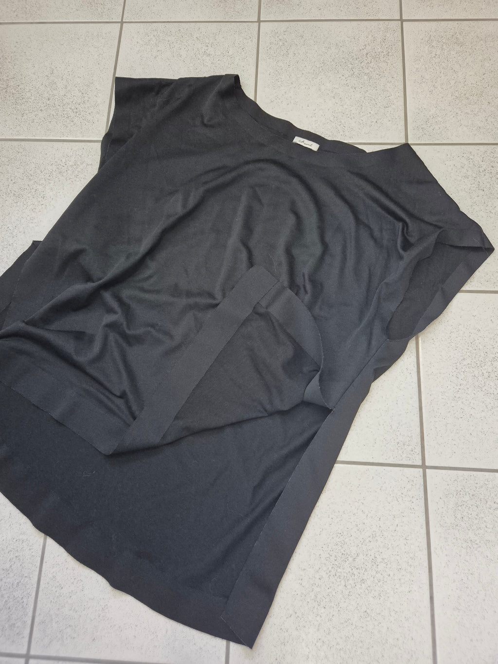 iHeart Oversize Tunic T-Shirt, Black, Size L, Very Good Condition