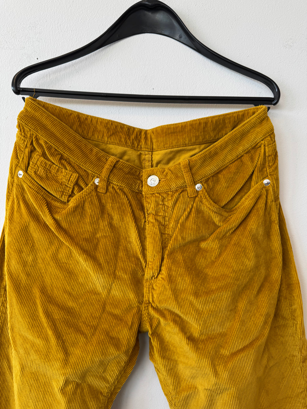 Nine in the Morning Cordhose Gold W28, guter Zustand