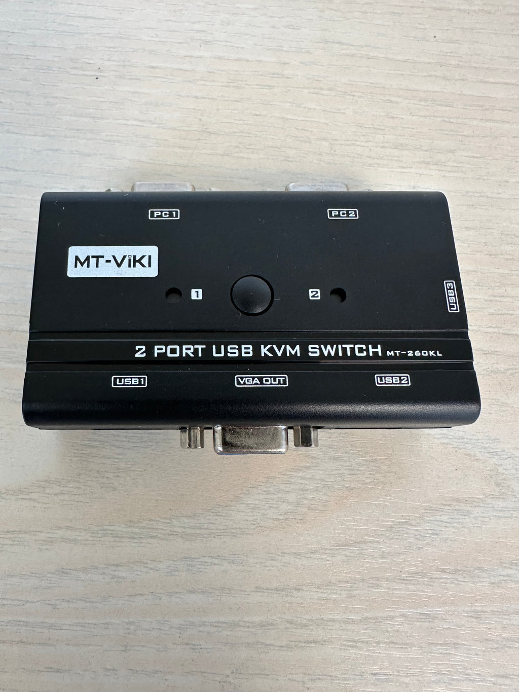 MT-ViKi MT-260KL 2-Port USB VGA KVM Switch Schwarz, Kabel, Anleitung, sehr gut