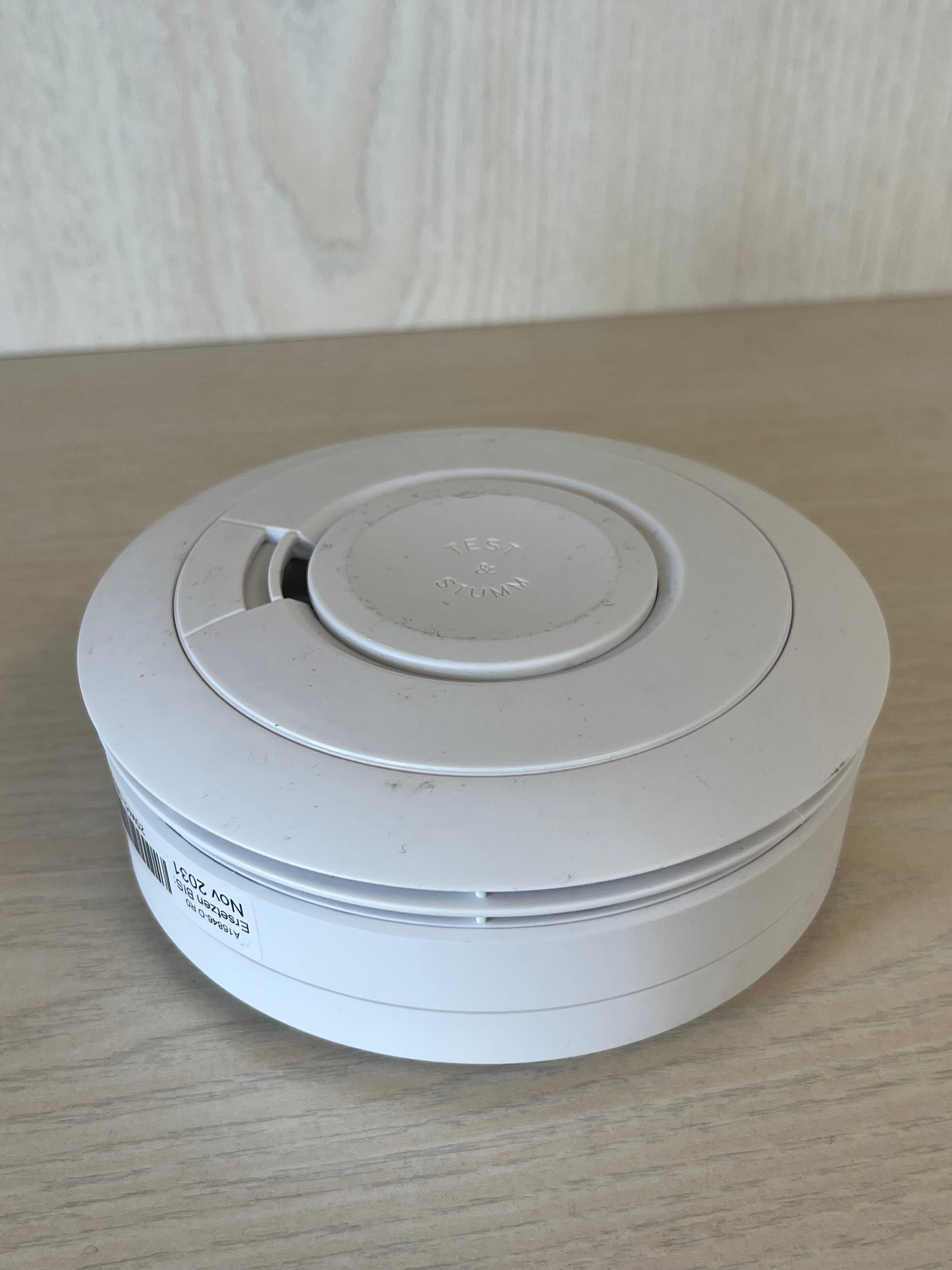 Ei Electronics Rauchmelder Ei650 – photoelektrisch, 10 Jahre, wie neu, weiß