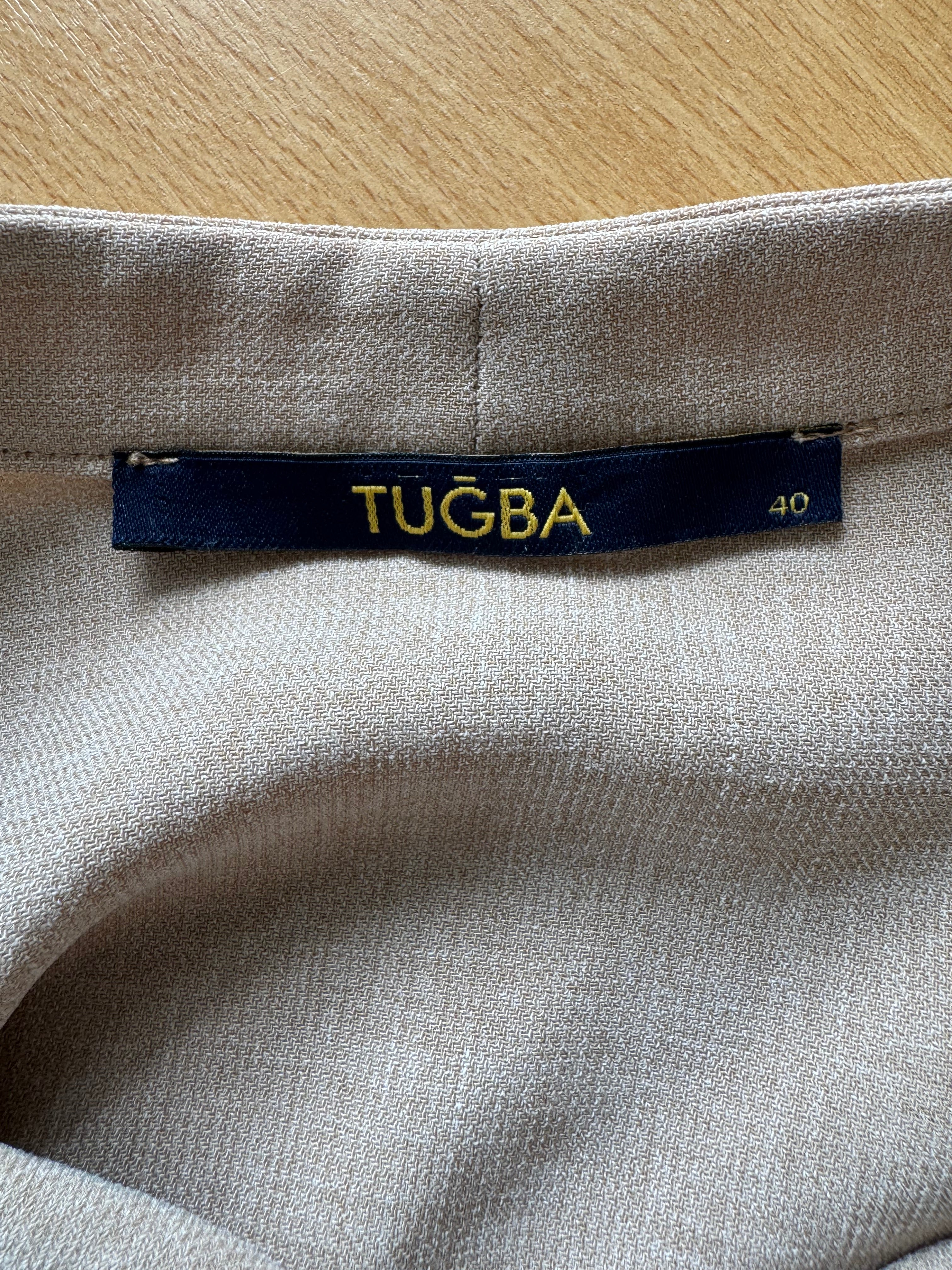 TUĞBA Oversized Rüschen Hemdblusenkleid – Beige, Größe 40, Sehr guter Zustand