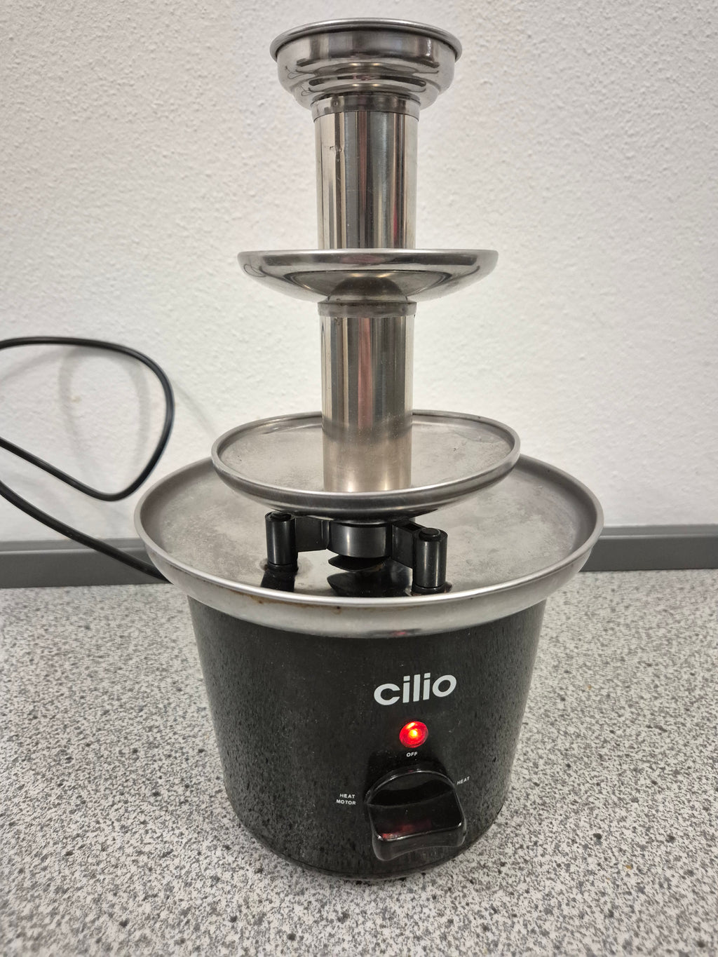 Cilio Schokobrunnen C.38.07 Mini, 3-stufig, 85W, Schwarz/Edelstahl, Gut
