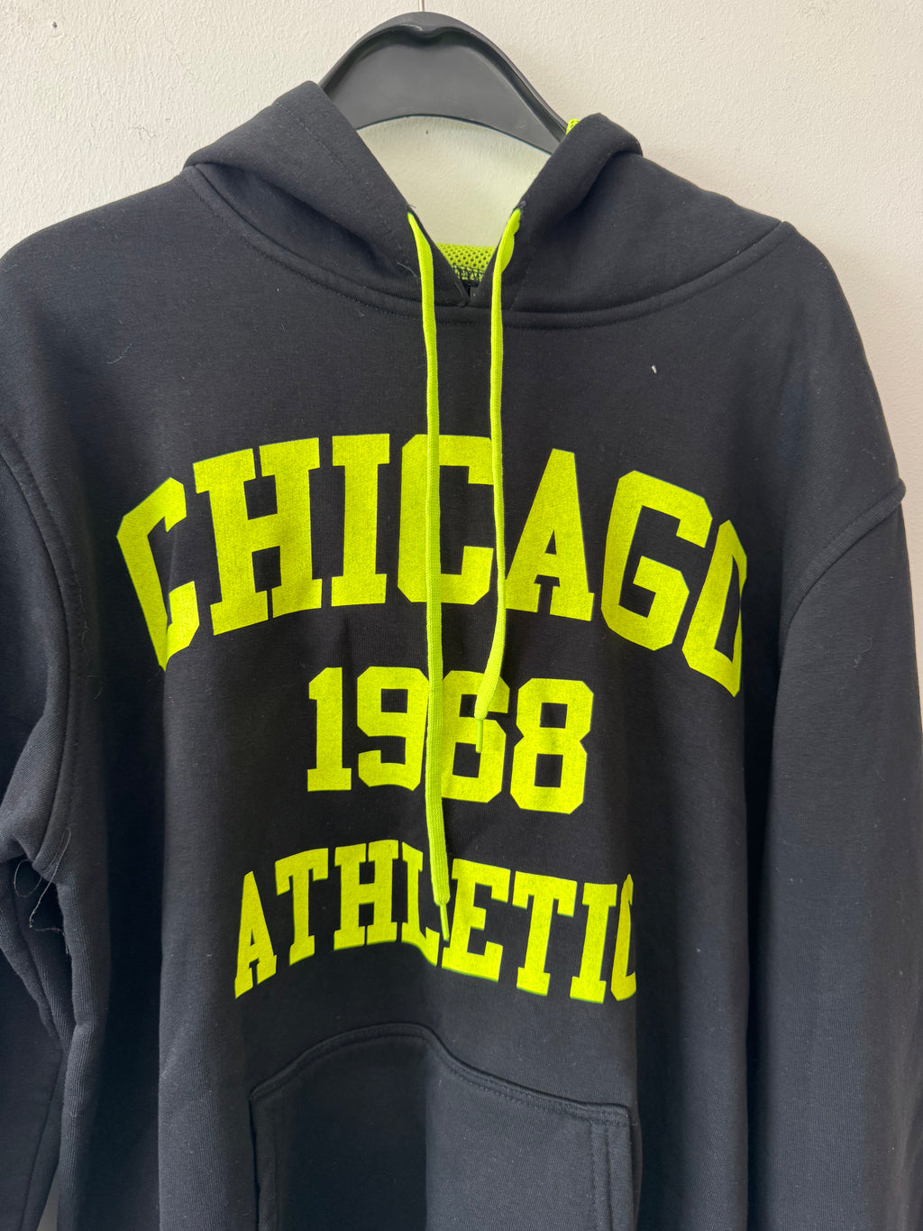 RAFF & TAFF Hoodie – Schwarz mit Neon-Grün, Größe L, Neu