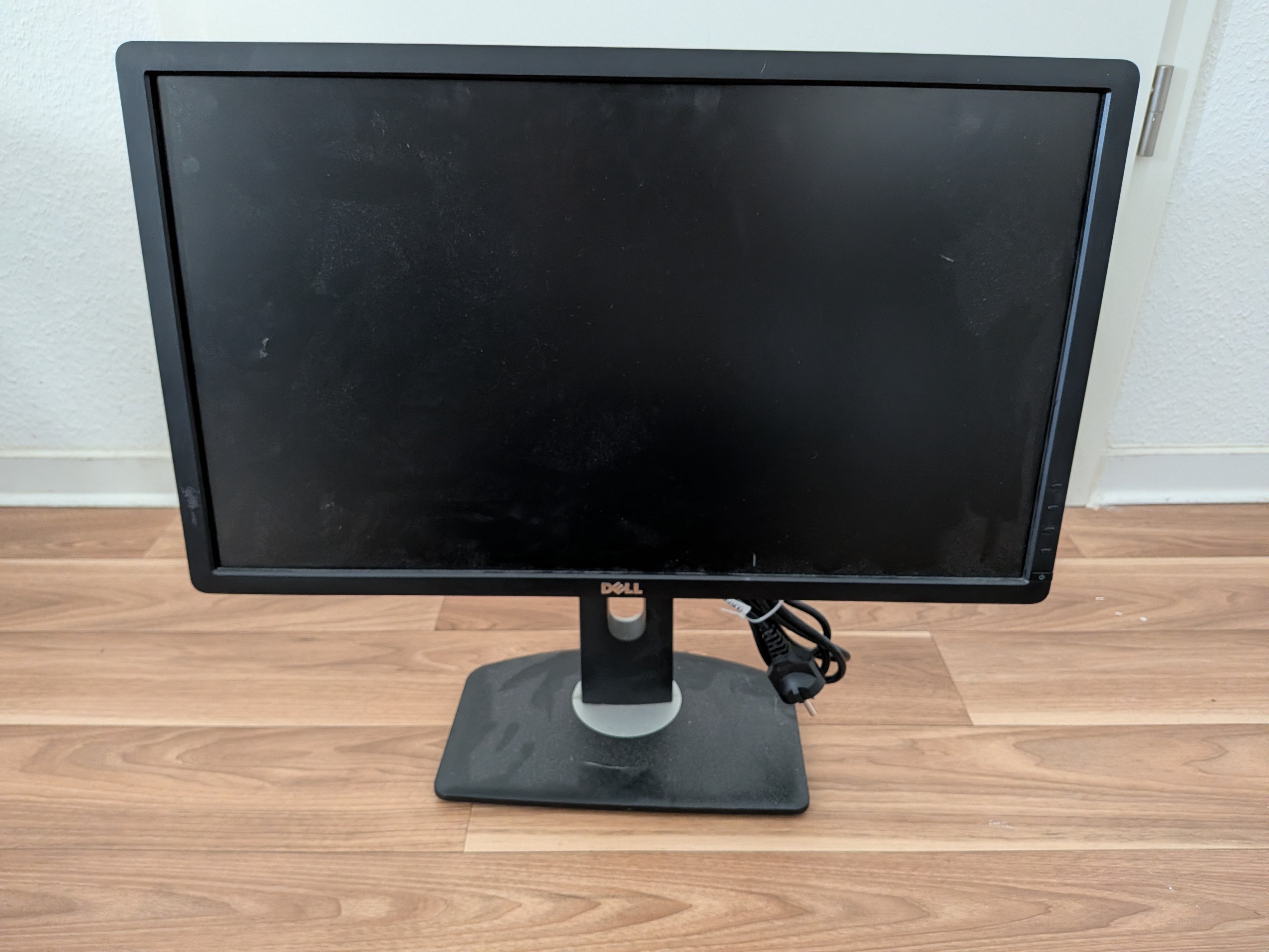 Dell P2314H 23 IPS Monitor, Black, Fully Adjustable Stand, Good Condition