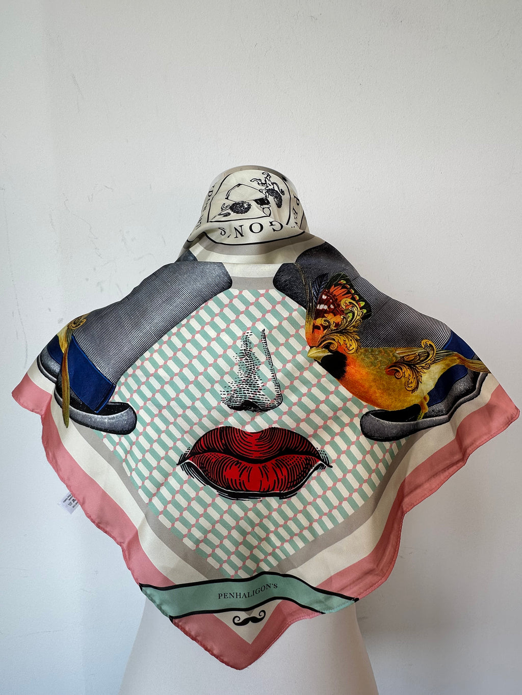 Penhaligon’s Limited Edition Seidenschal 87×87 cm Multicolor – Wie Neu