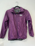 Basecamp Outdoor Equipment Windbreaker – Gr. 152, Lila, Sehr Gut