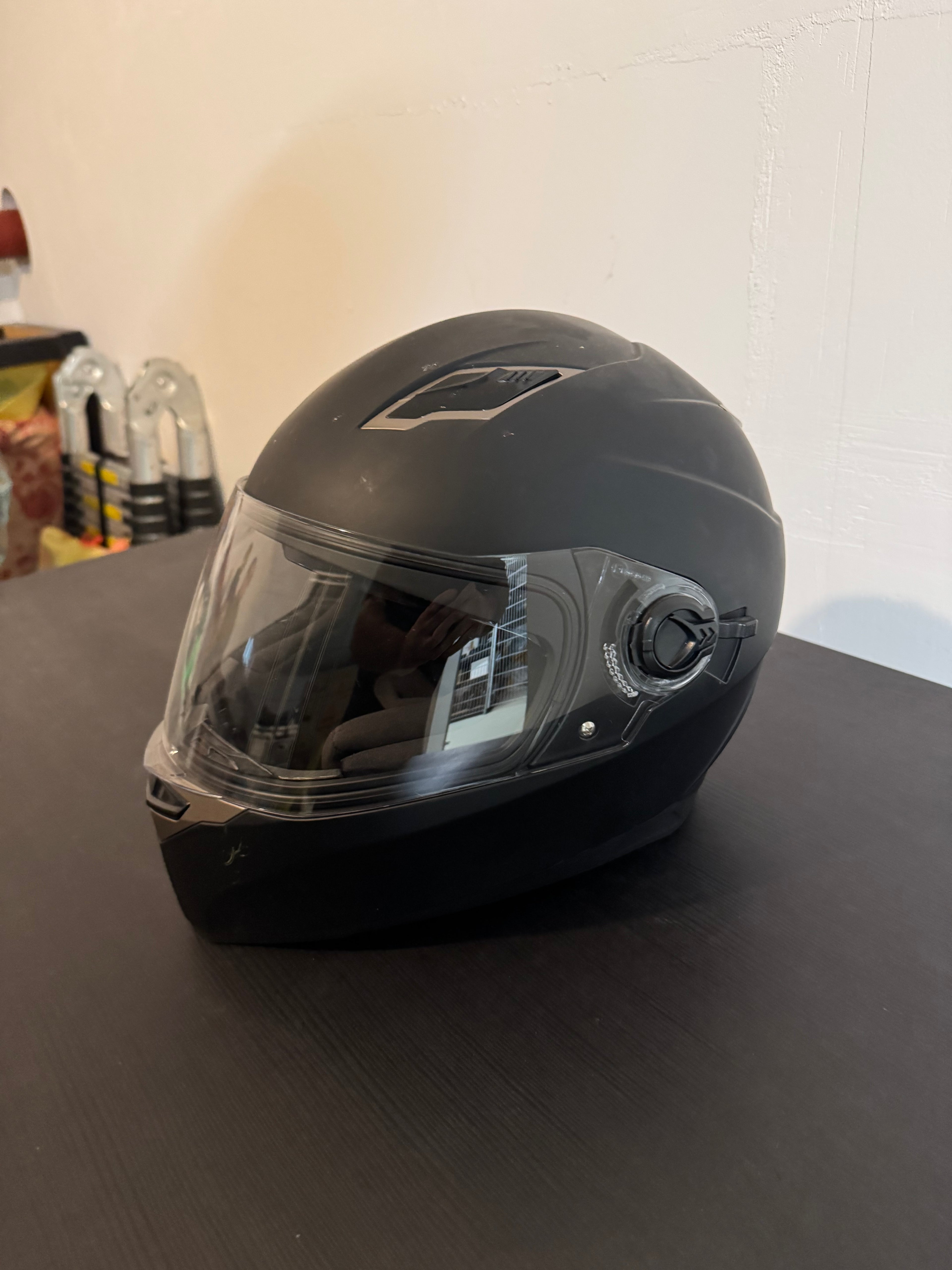 Sting FY-C19 Motorradhelm | Gr. M (57-58) | Matt Schwarz | Zustand: Gut