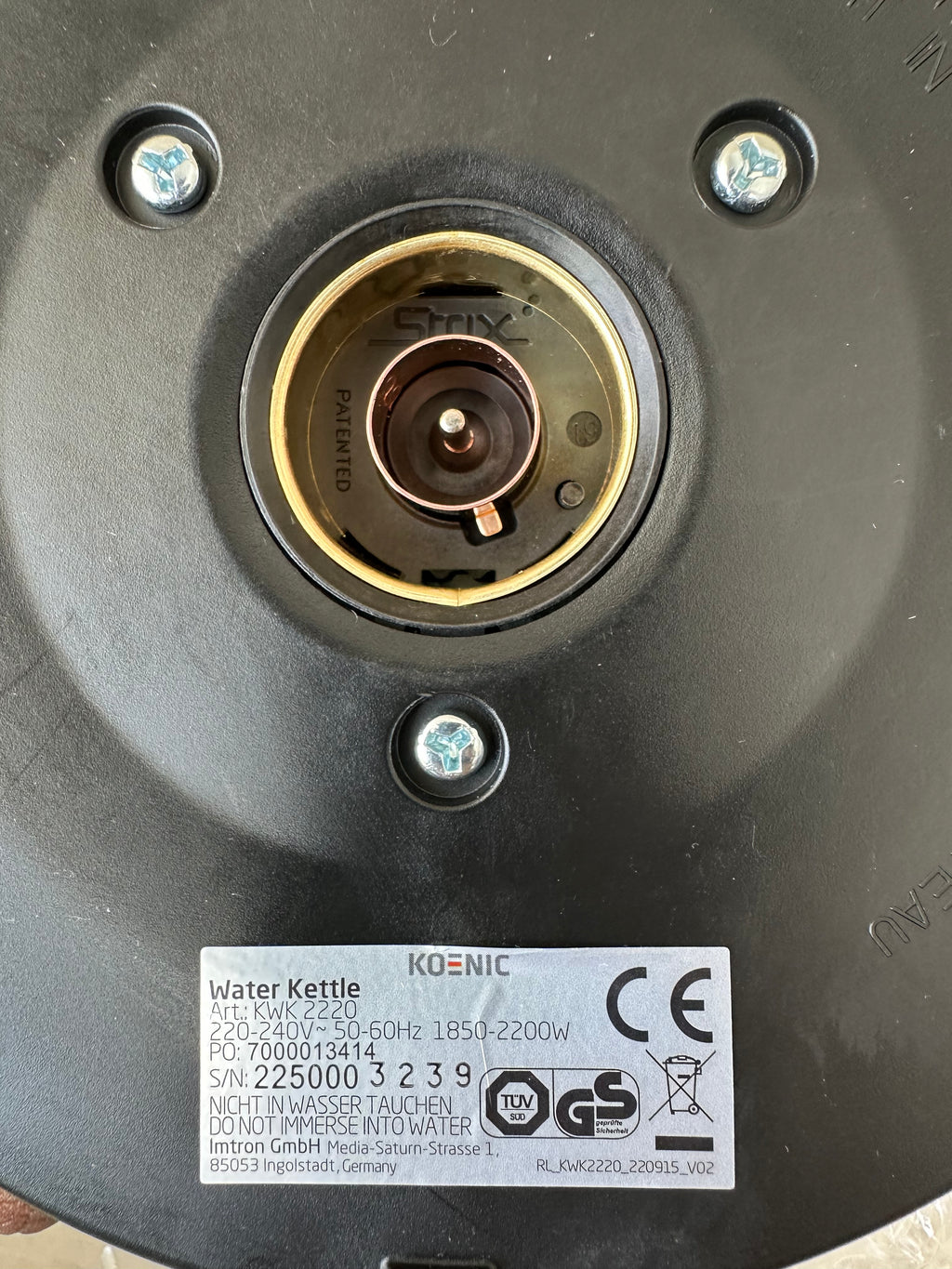 Koenic Kettle K17 – Glas, 1,7L, Silber/Schwarz, Sehr guter Zustand