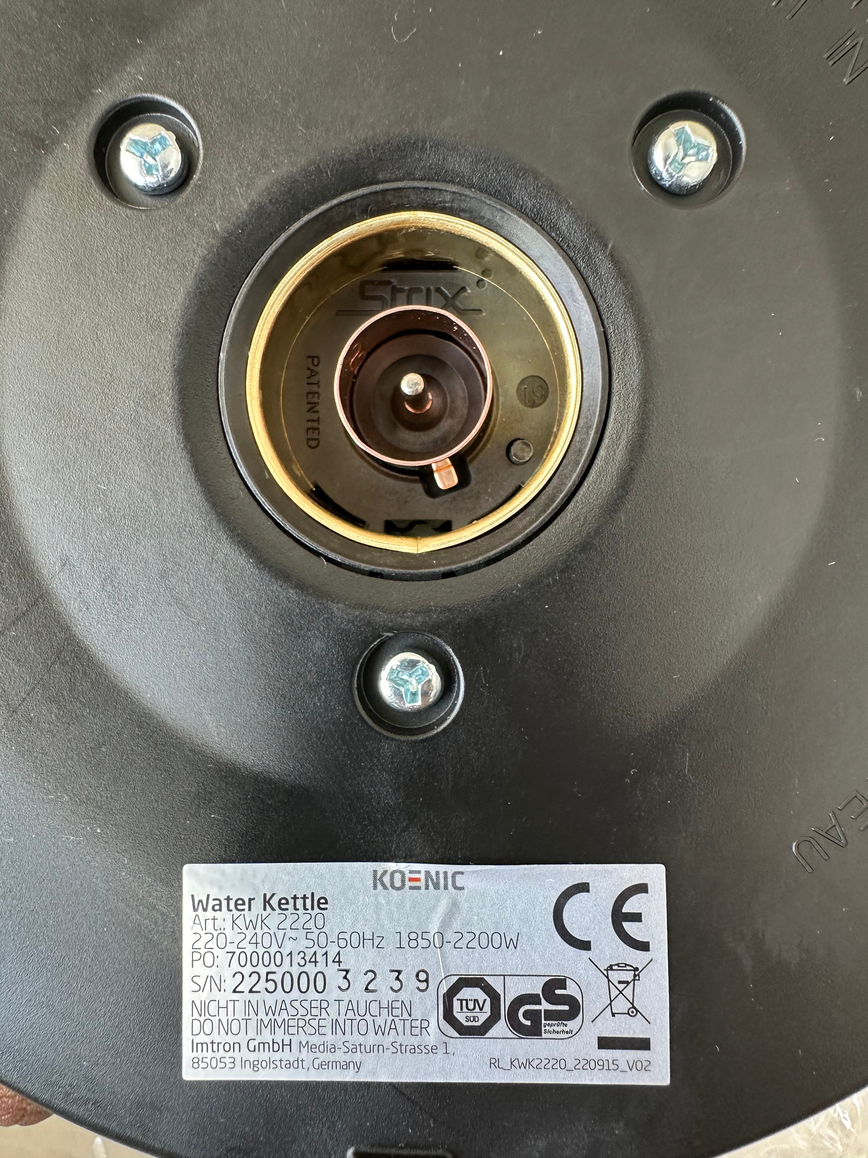 Koenic Kettle K17 – Glas, 1,7L, Silber/Schwarz, Sehr guter Zustand
