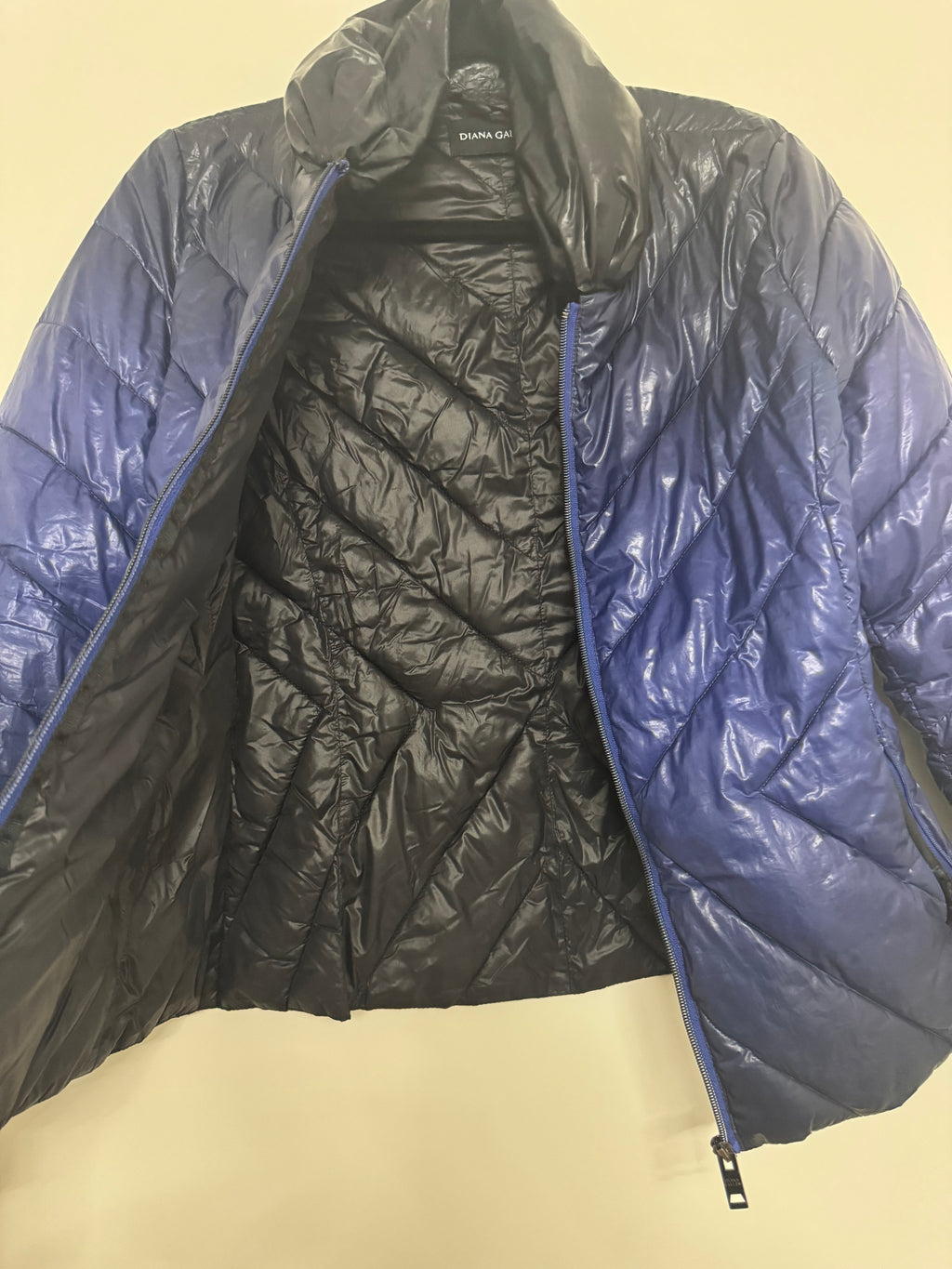 Diana Gallesi Women’s Quilted Jacket M Blue/Black – Lightweight, Normal Use