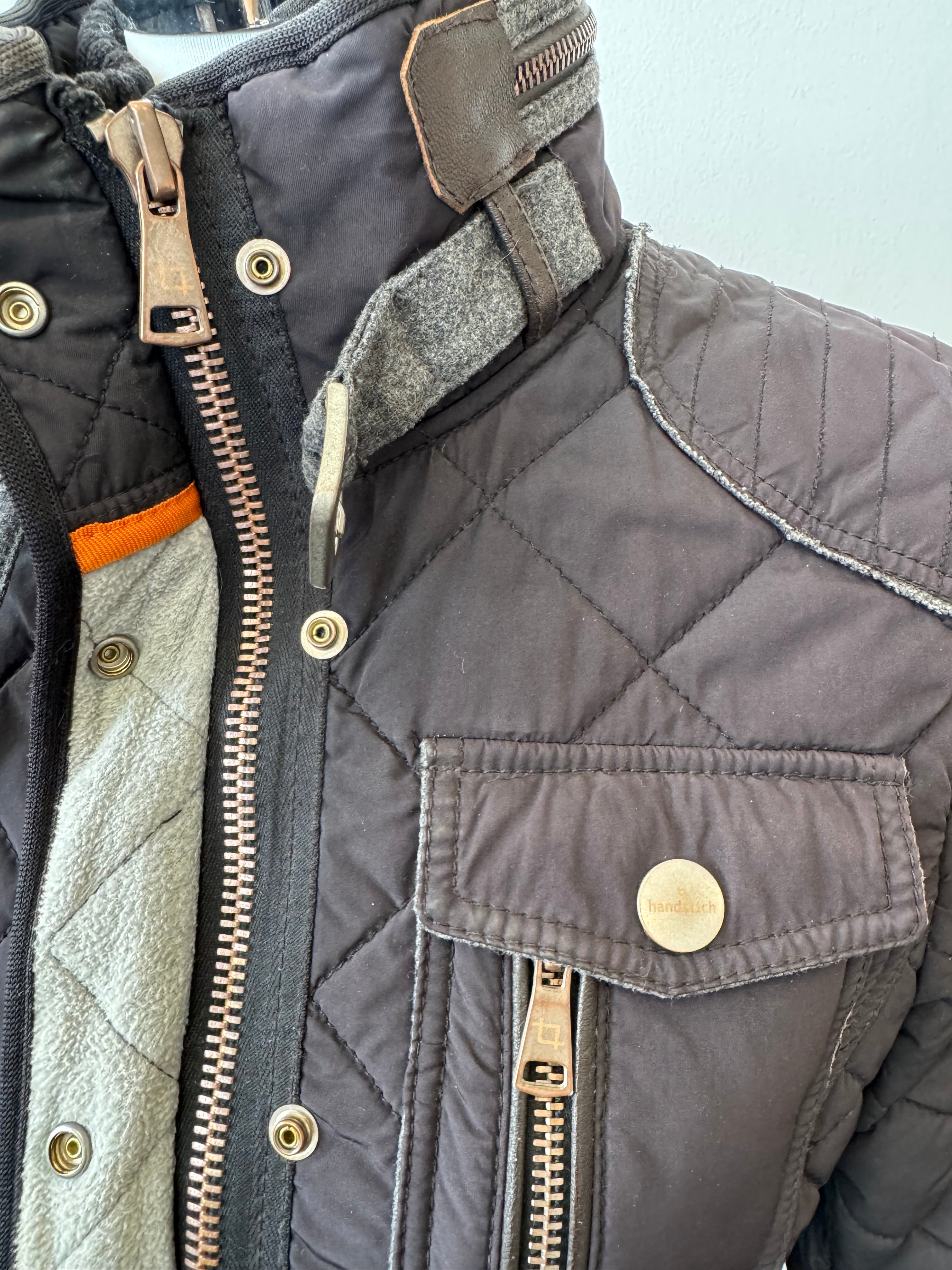 Handstich Quilted Hunting Jacket S (EU 36) Schwarz – Guter Zustand