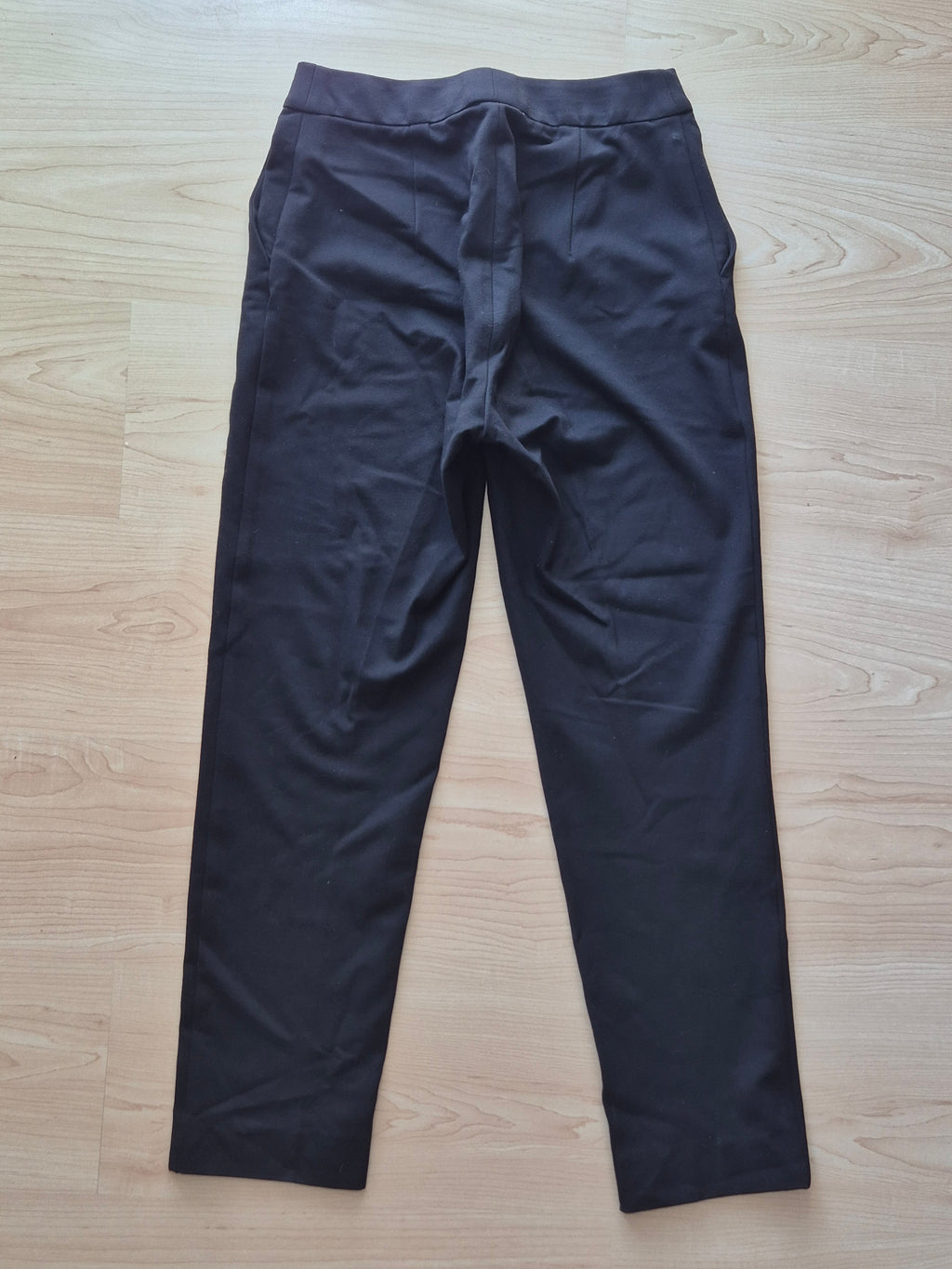 Max Mara Hose | Schwarz | Gr. 38 | Cropped | Guter Zustand