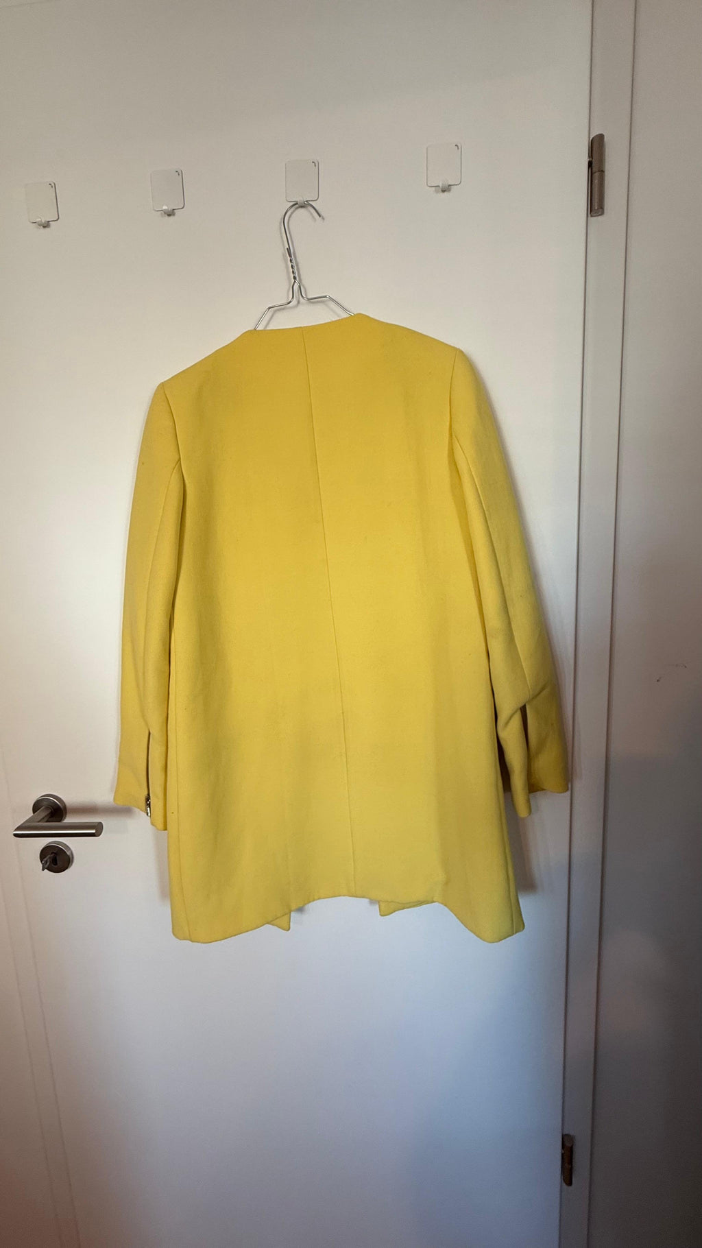 Zara Woman Mantel Gelb, Größe XS – Sehr guter Zustand, leichte Flecken