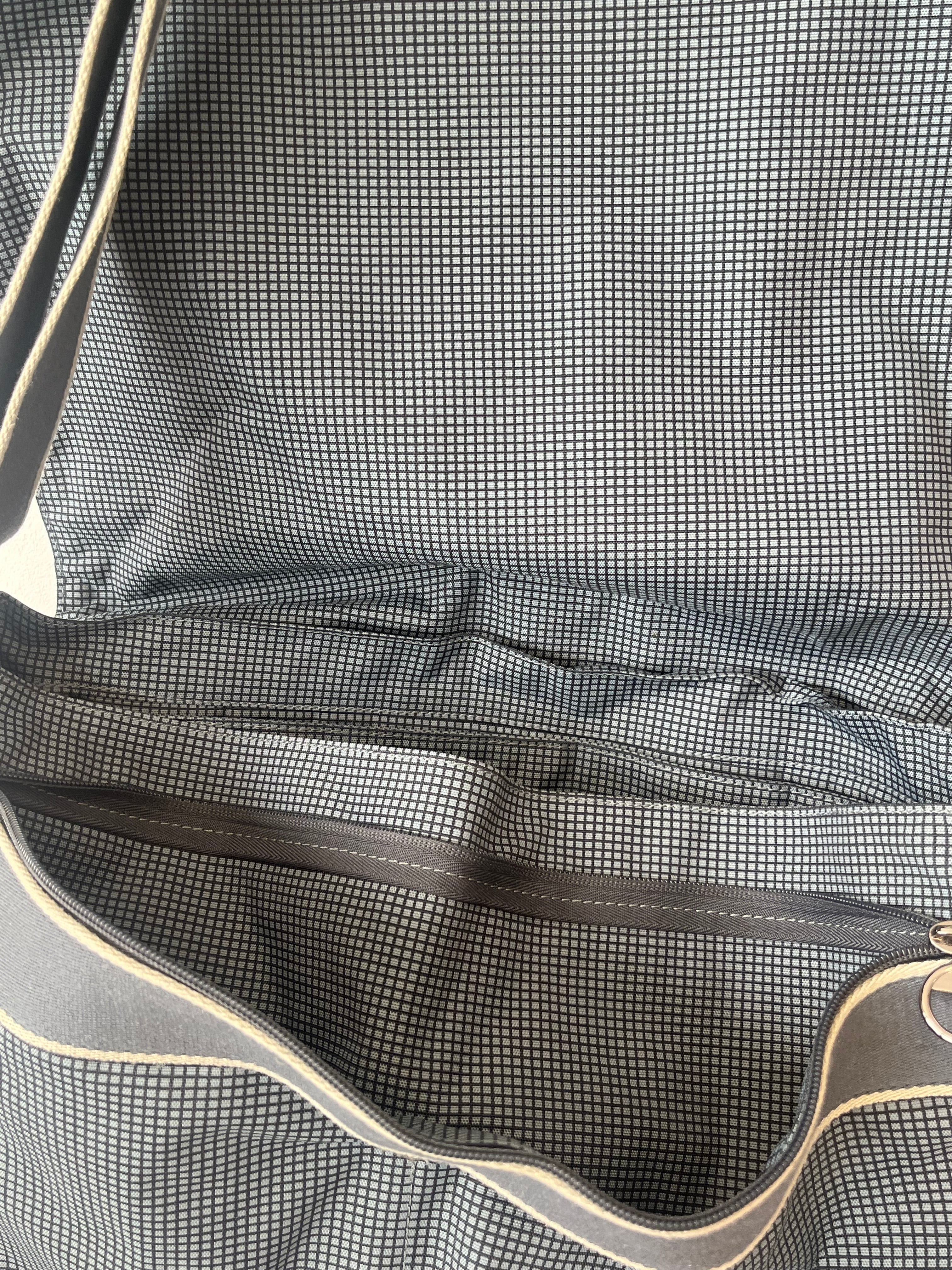 Lacoste Messenger Bag – Blau Micro-Karo – Sehr guter Zustand – Groß