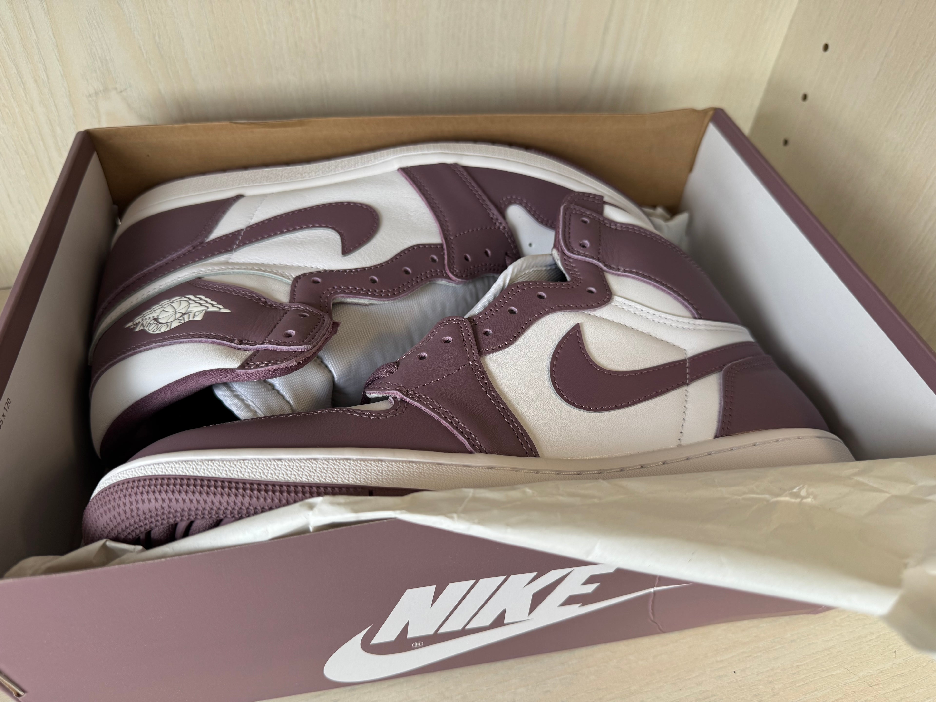 Nike Air Jordan 1 High OG Sky J Mauve – EU 44.5 – Neu mit Box