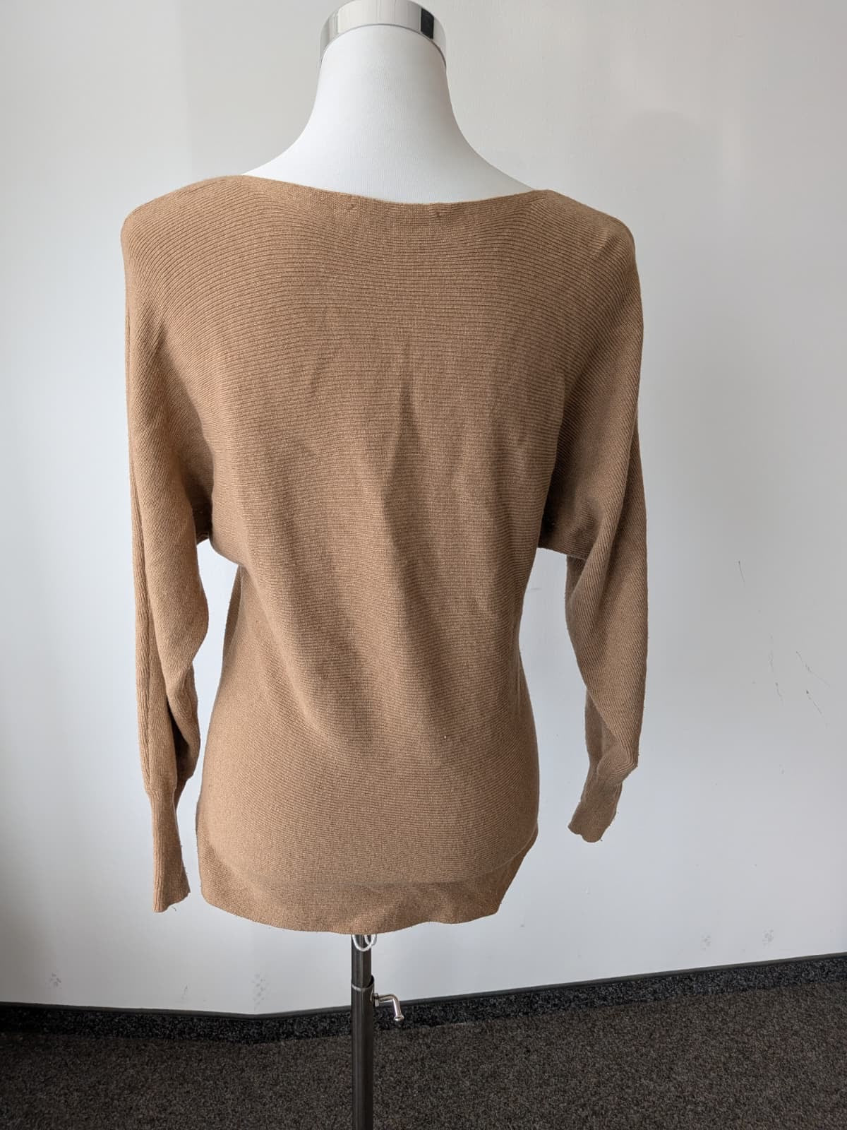 Pennyblack Strickpullover – Tan, Bootsausschnitt, Größe M, Sehr guter Zustand
