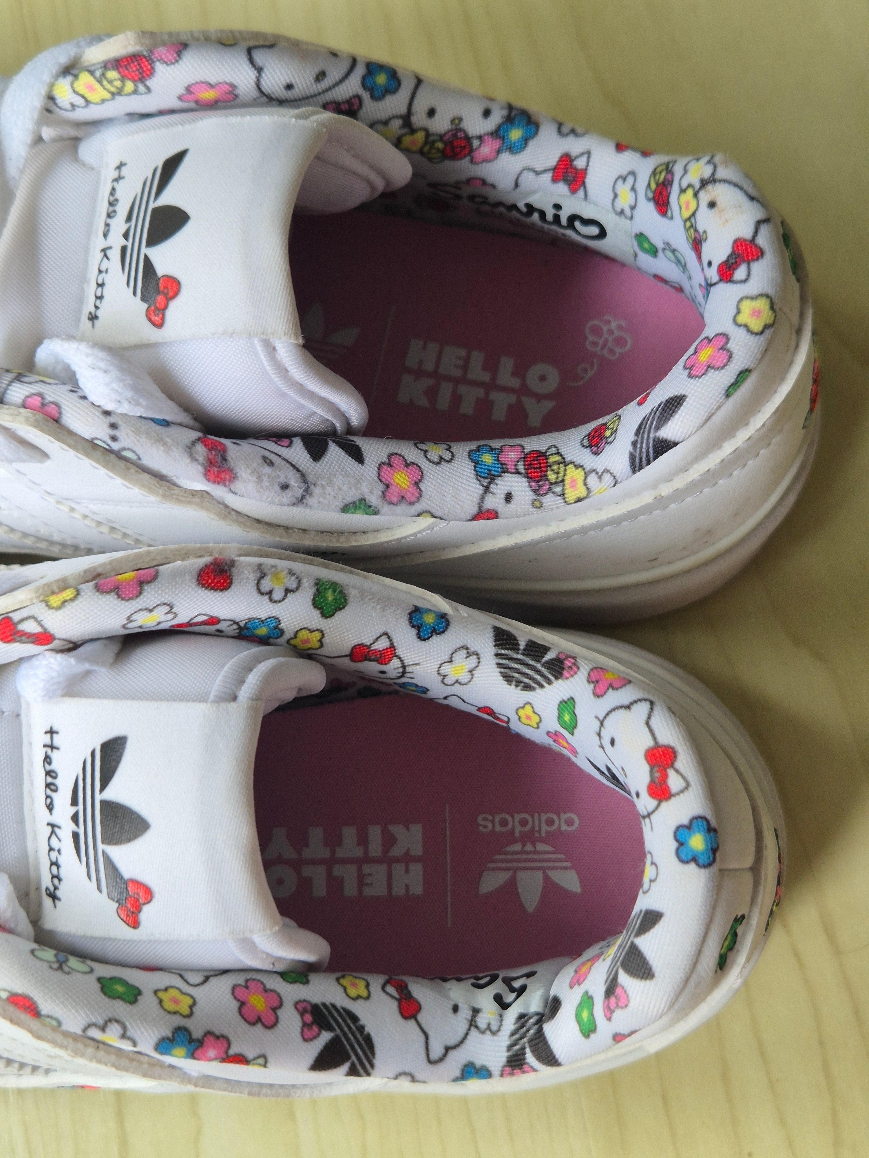 Adidas Forum Low Hello Kitty IG6031, Weiß/Schwarz/Gold, EU 38, guter Zustand