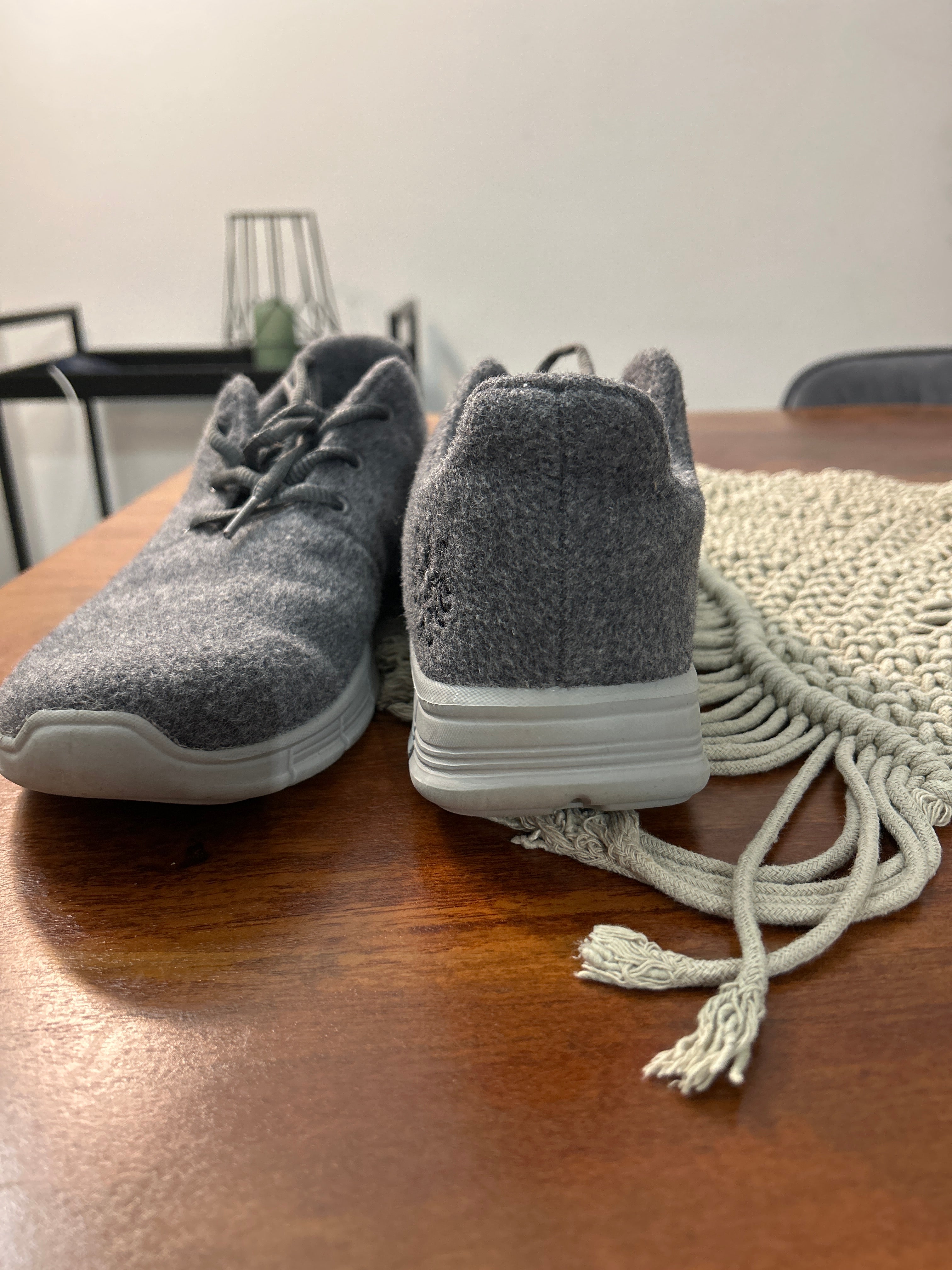 Tiroler Loden Merino-Sneaker Unisex – Grey – EU 40 – Very Good Condition