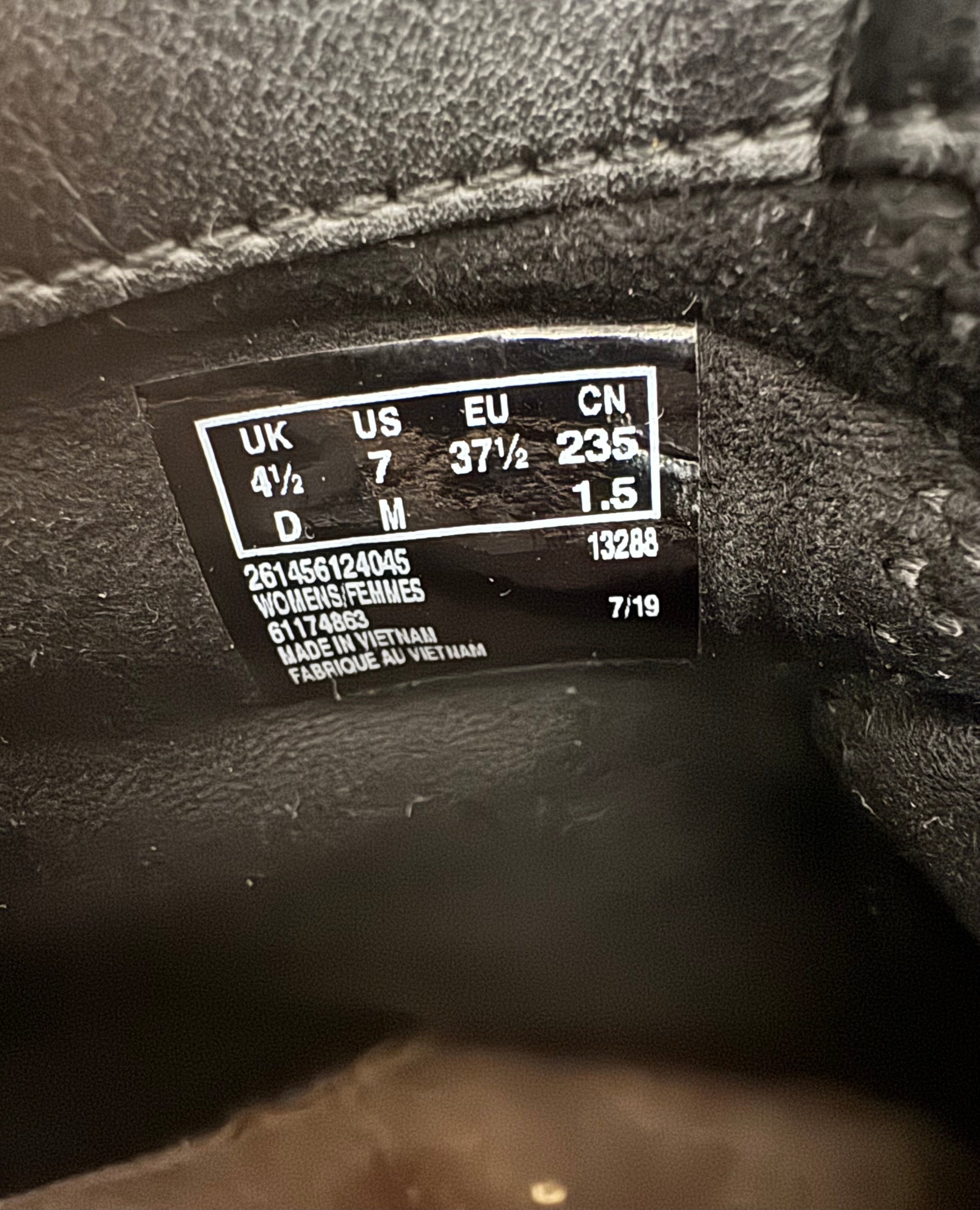 Clarks Unstructured Damen Leder Stiefeletten 37.5 Schwarz Gebraucht