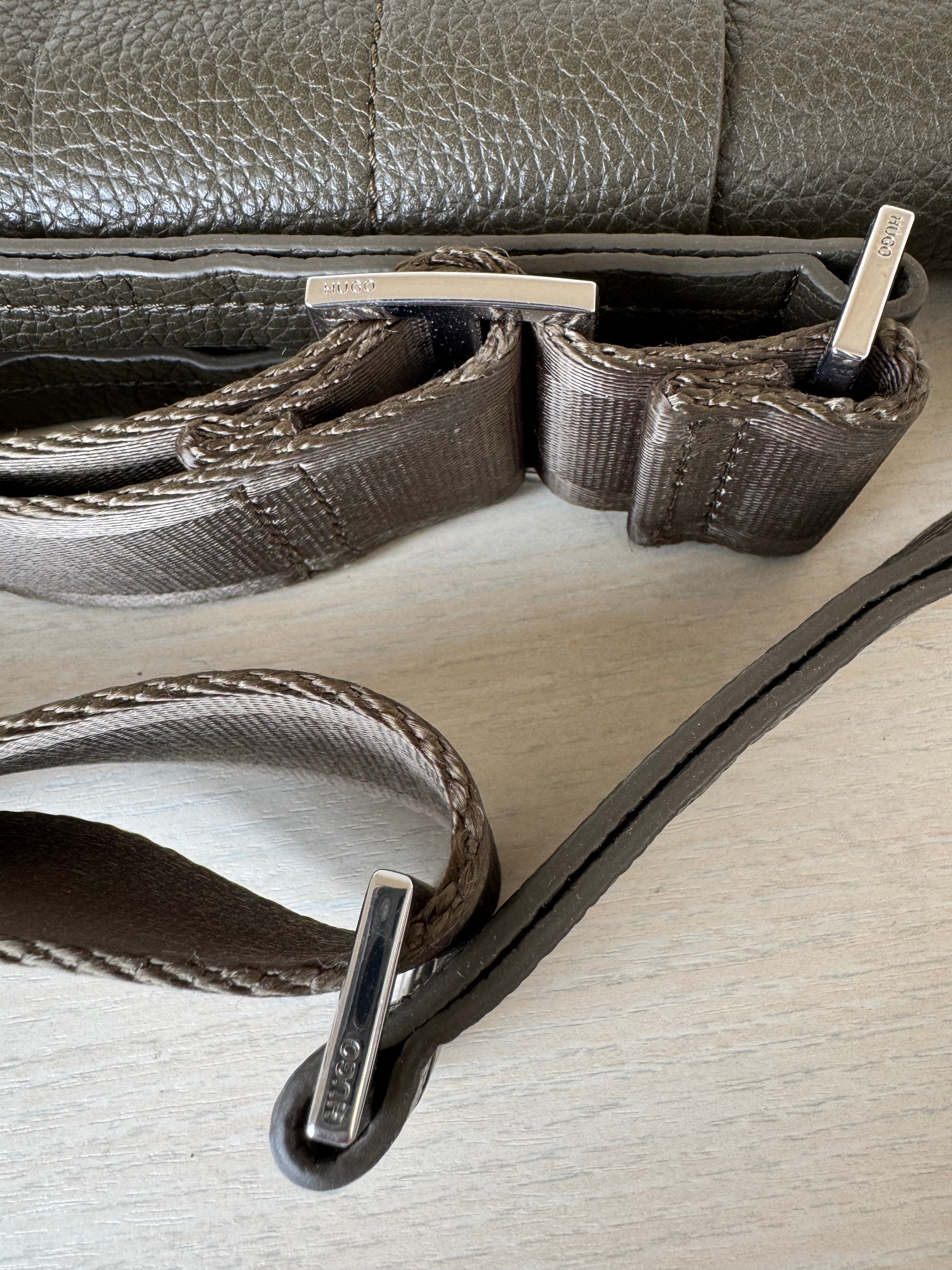 HUGO by Hugo Boss Schultertasche Olive, Kunstleder, Medium, guter Zustand