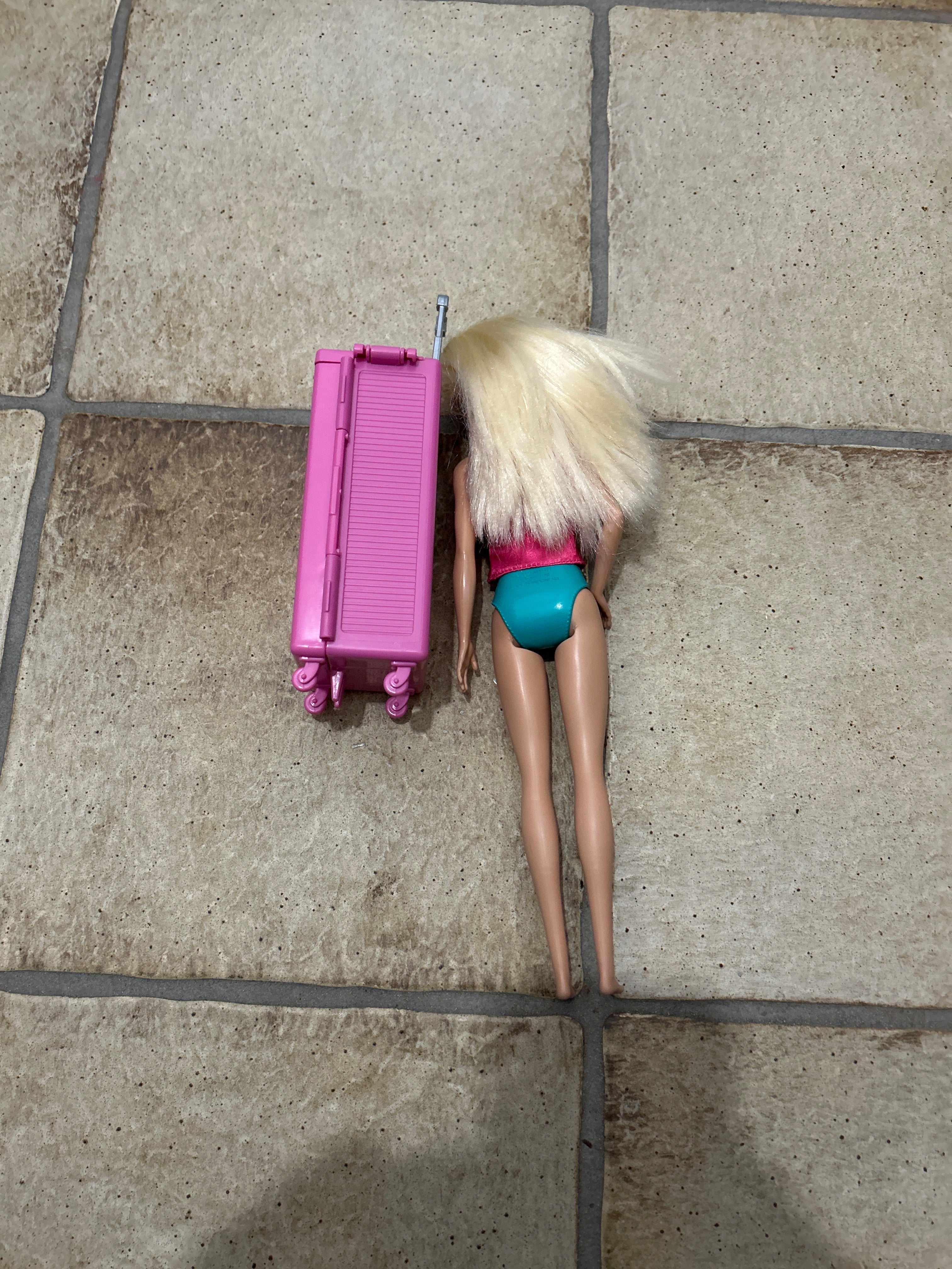Barbie Marine Biologist Doll Set, 30 cm, Multicolor, Good Condition, Accessories