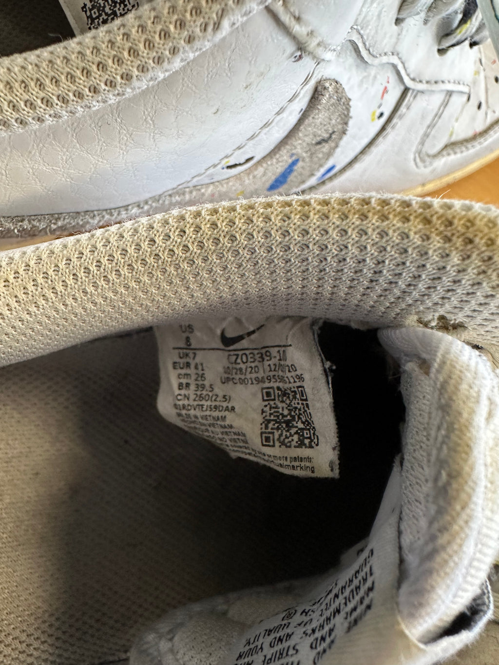 Nike Air Force 1 ’07 LV8 Paint Splatter – Weiß, EU 41, Guter Zustand