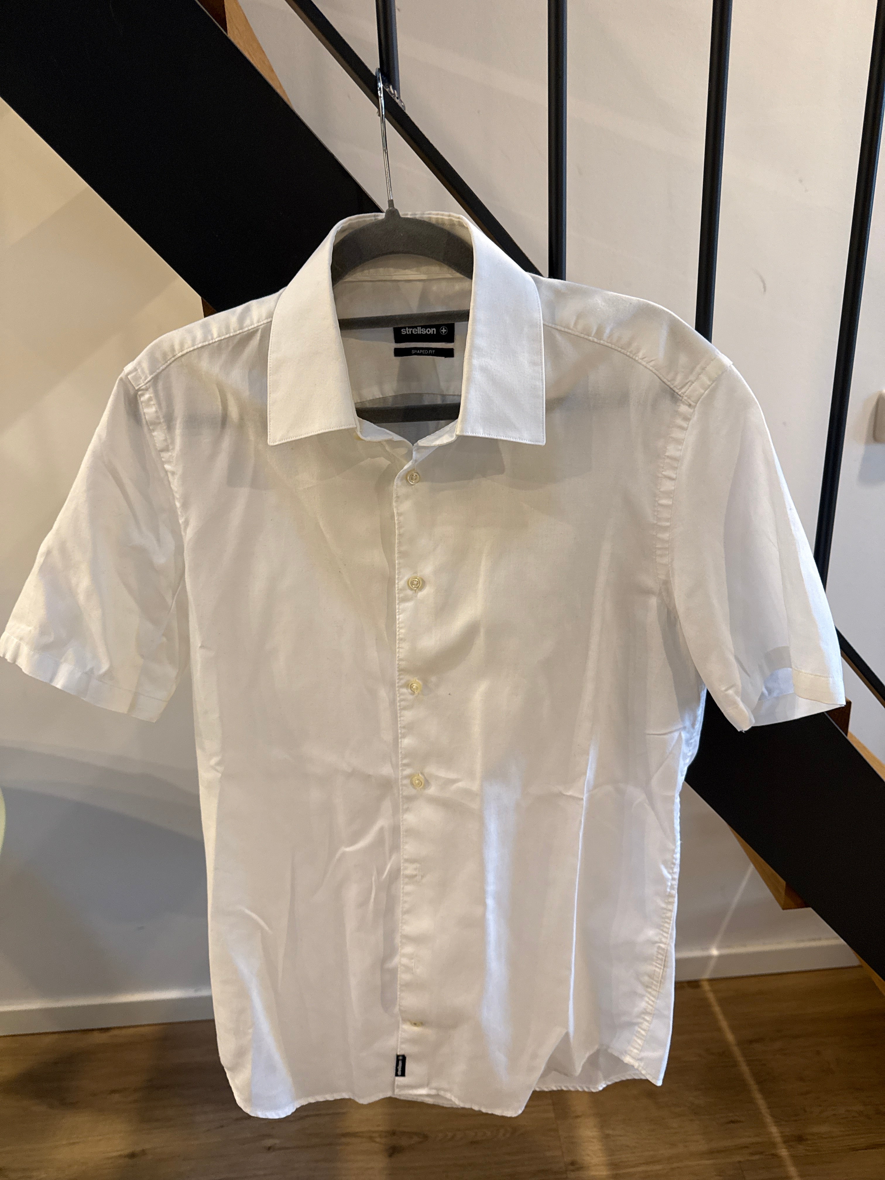 Strellson Shaped Fit Hemd, Kurzarm, Gr. 38/15, Weiß – sehr guter Zustand