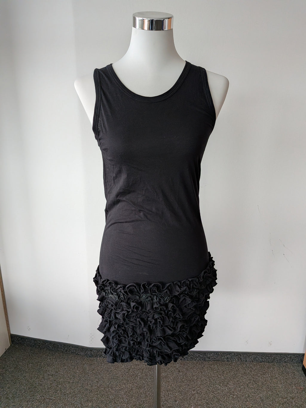 Stella McCartney Ruffle-Hem Minikleid – Schwarz, Gr. 36, 100% Baumwolle, Top
