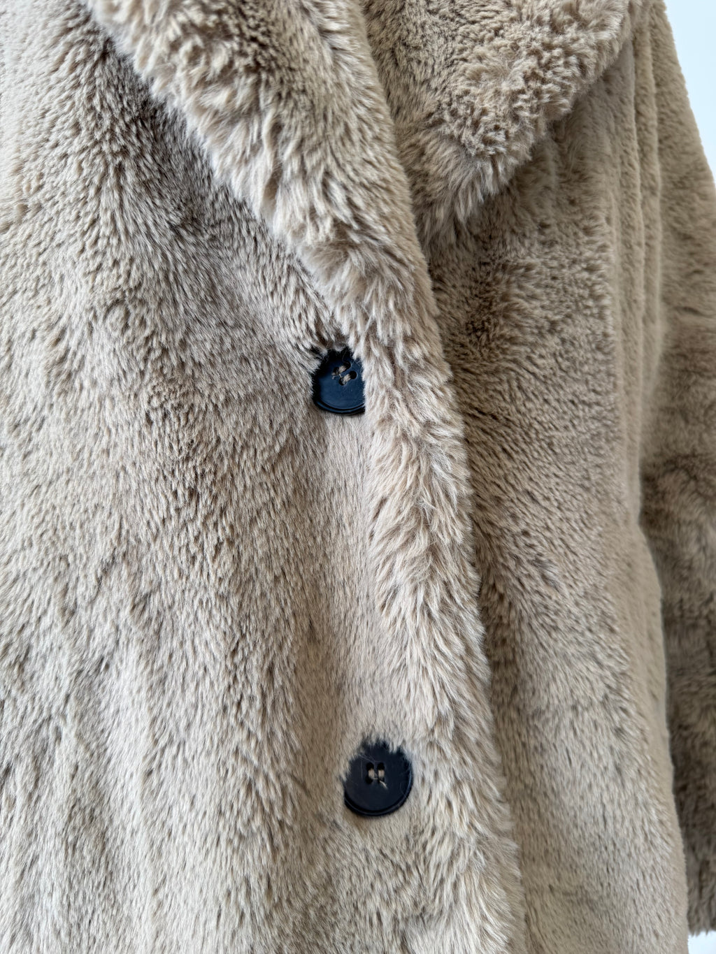 Zara Teddy Coat – Faux Fur, Beige, Size M, Very Good Condition