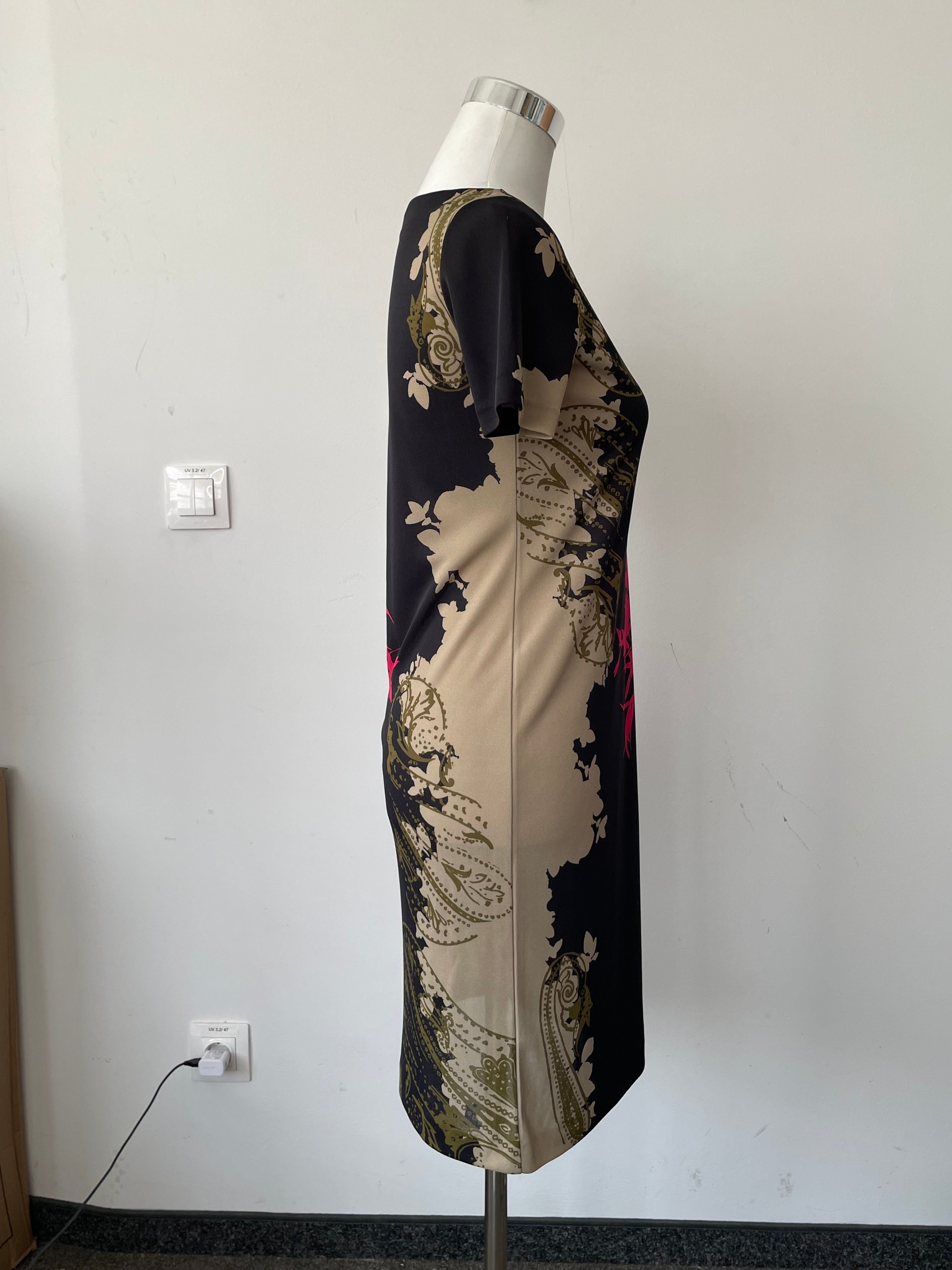 Etro Milano Kleid Kurzarm IT 40 Mehrfarbig Polyester Sehr Gut