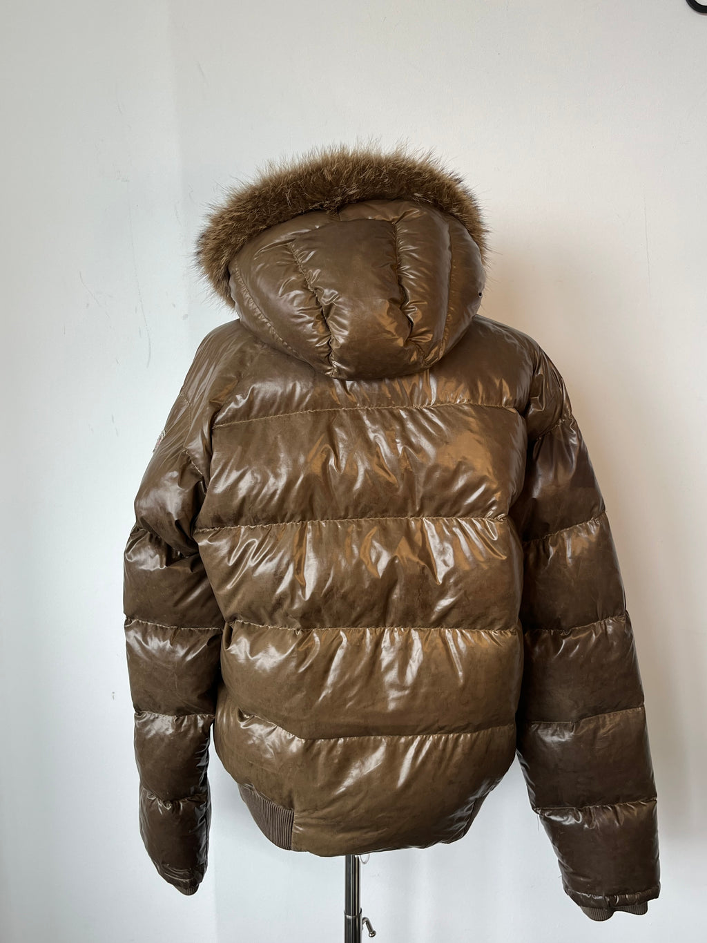 Moncler Herren Daunenjacke Shiny Nylon Olive Gr. 4 Fellkapuze Gebraucht
