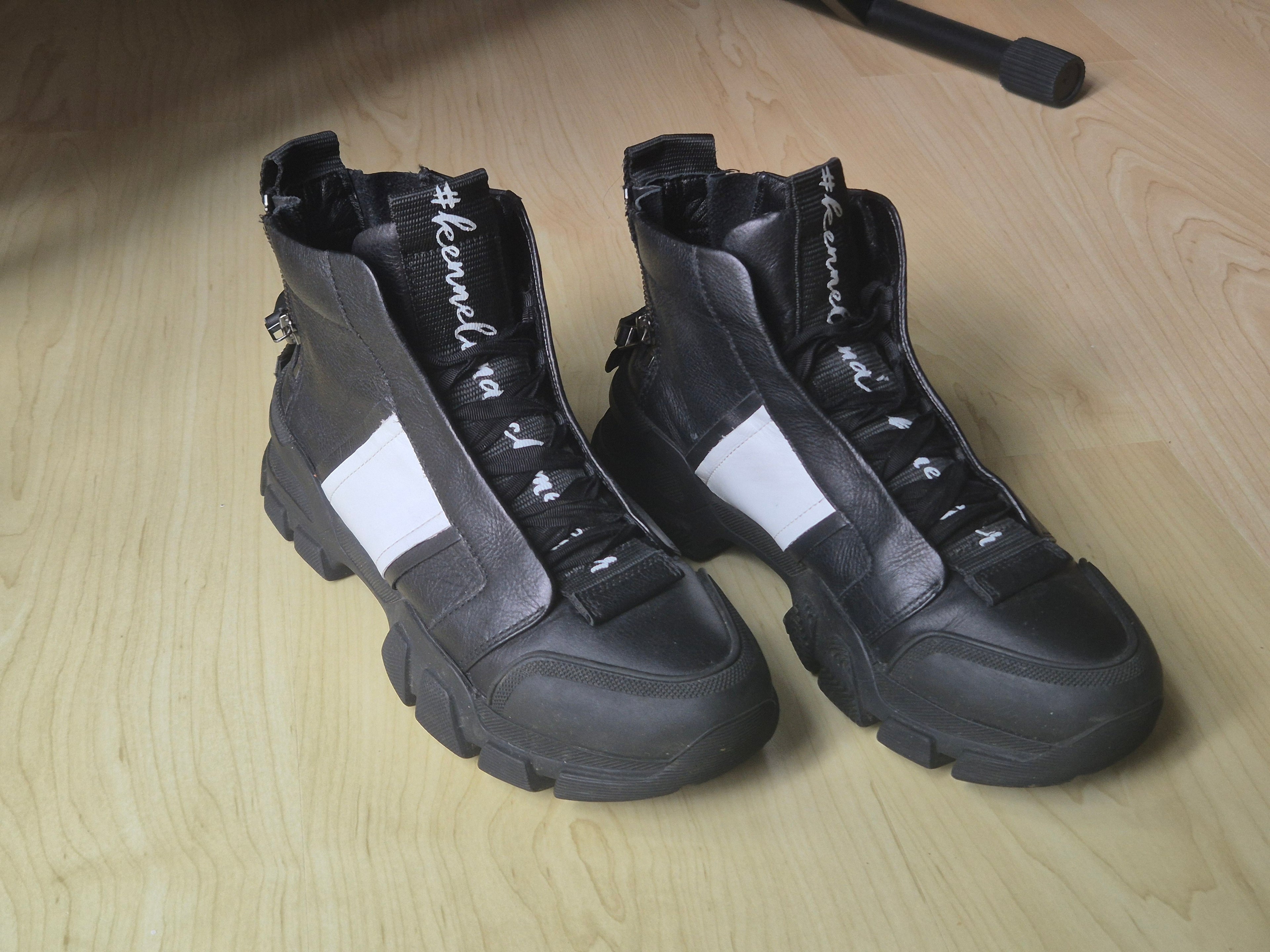 Kennel & Schmenger Leder Chunky Sneaker Boots EU 37,5 – Schwarz/Weiß, Gut